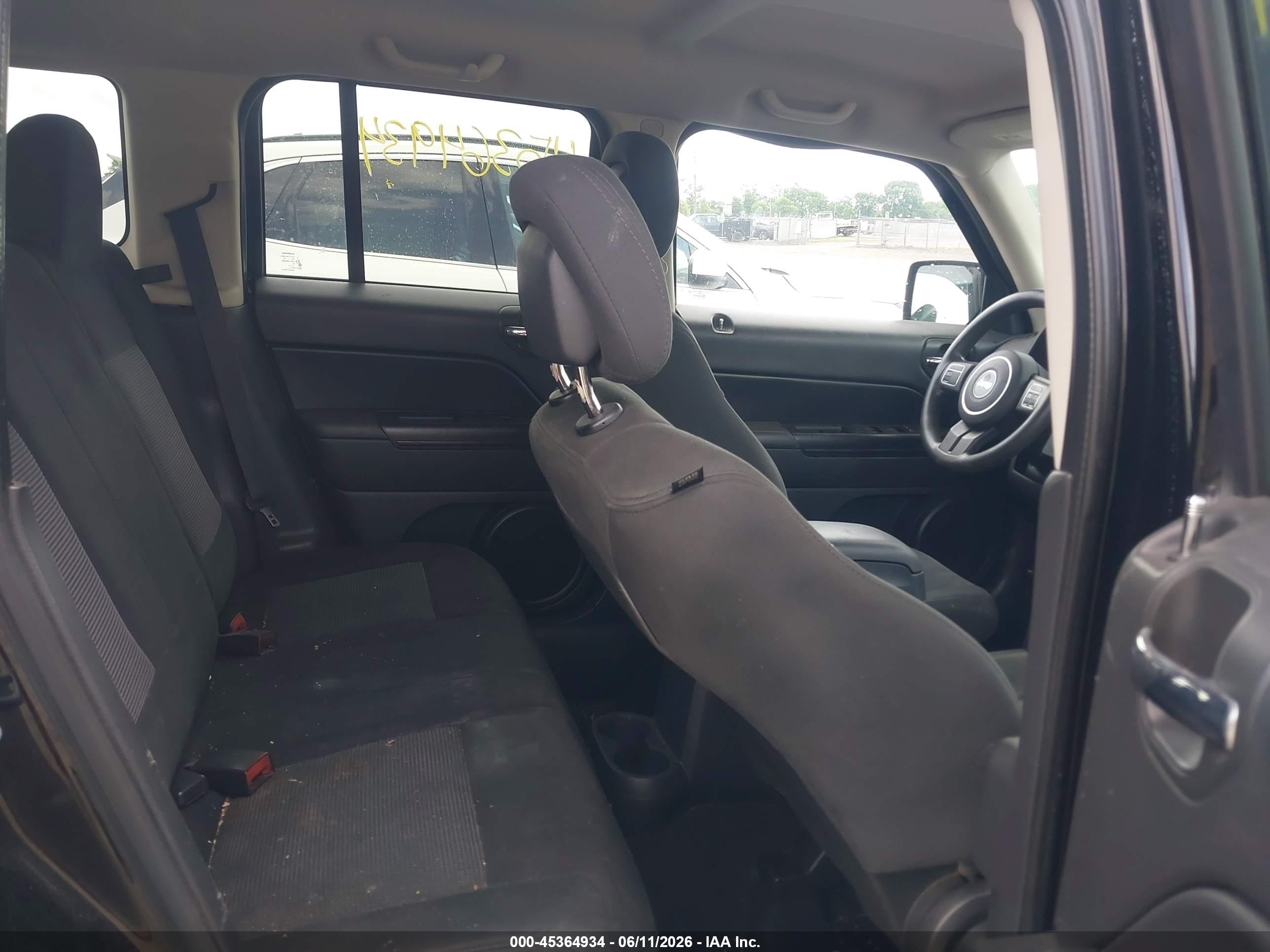 JEEP PATRIOT image 8