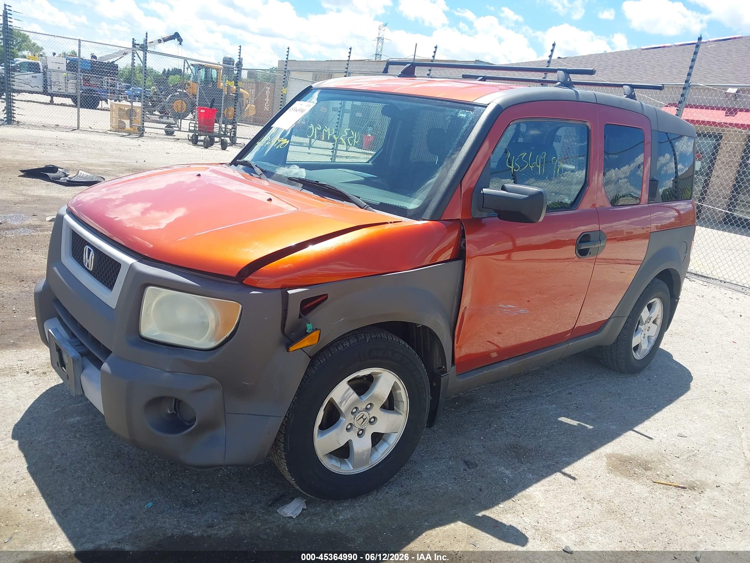 HONDA ELEMENT image 2