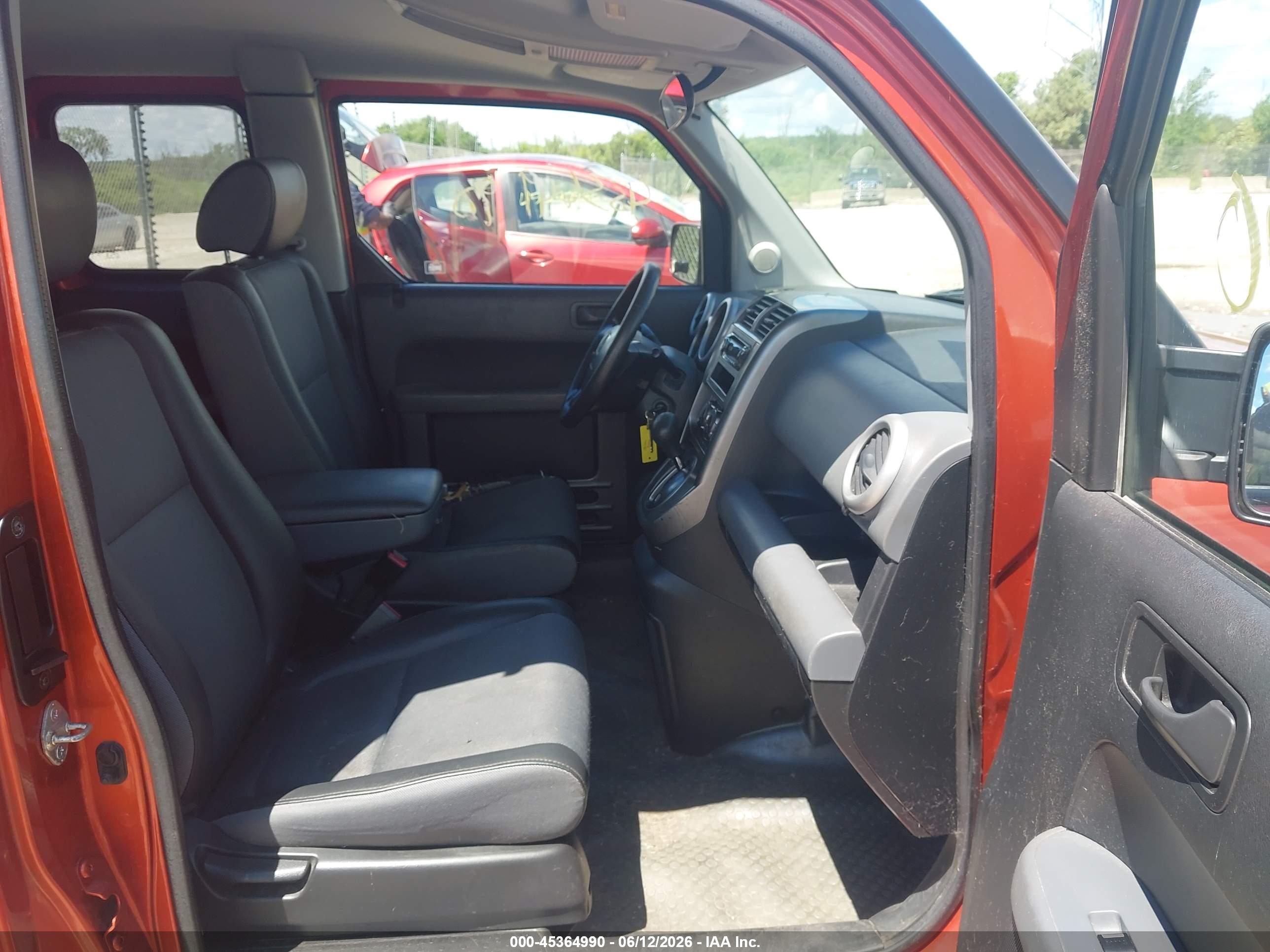 HONDA ELEMENT image 5