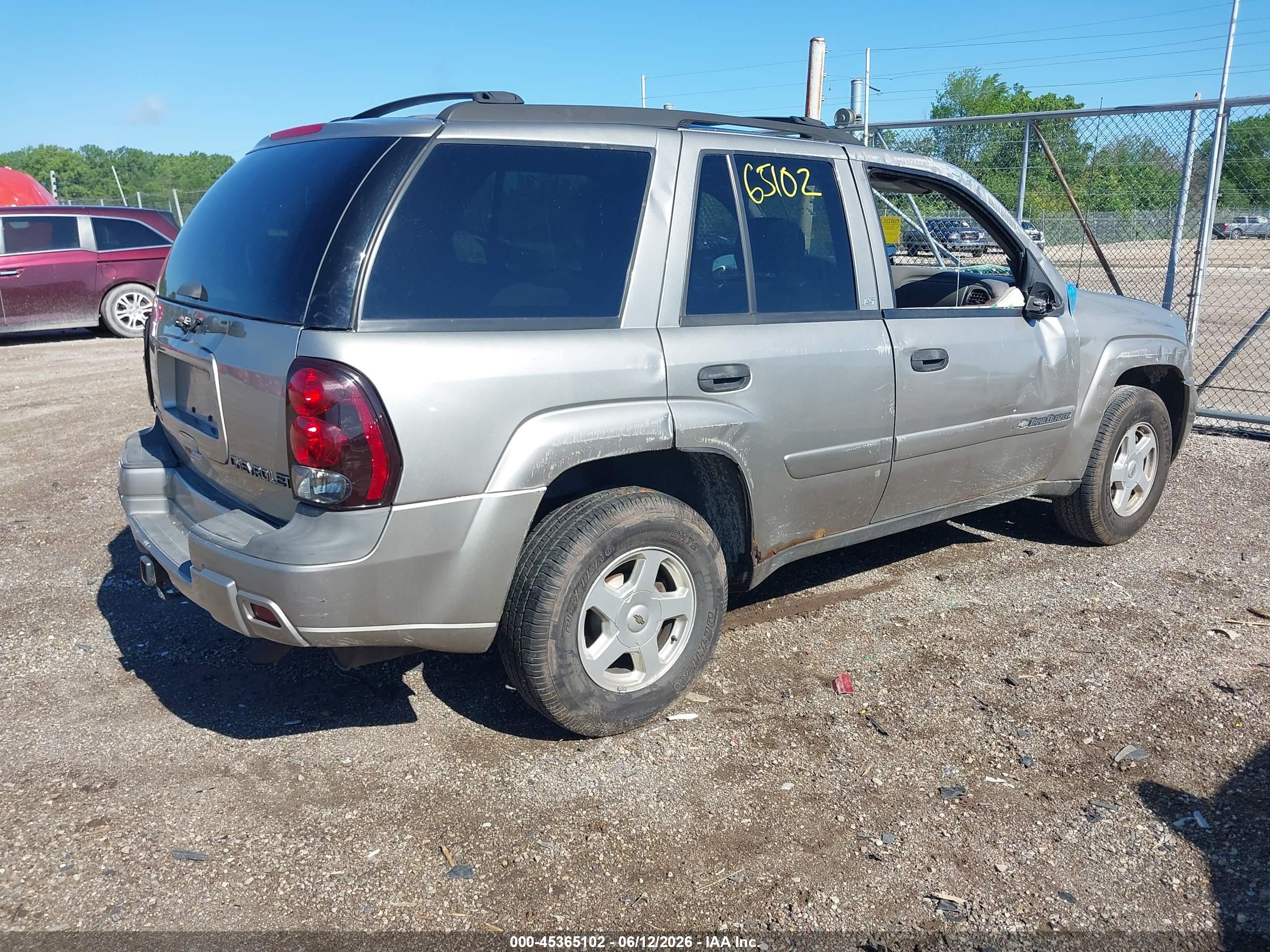 CHEVROLET TRAILBLAZER image 4