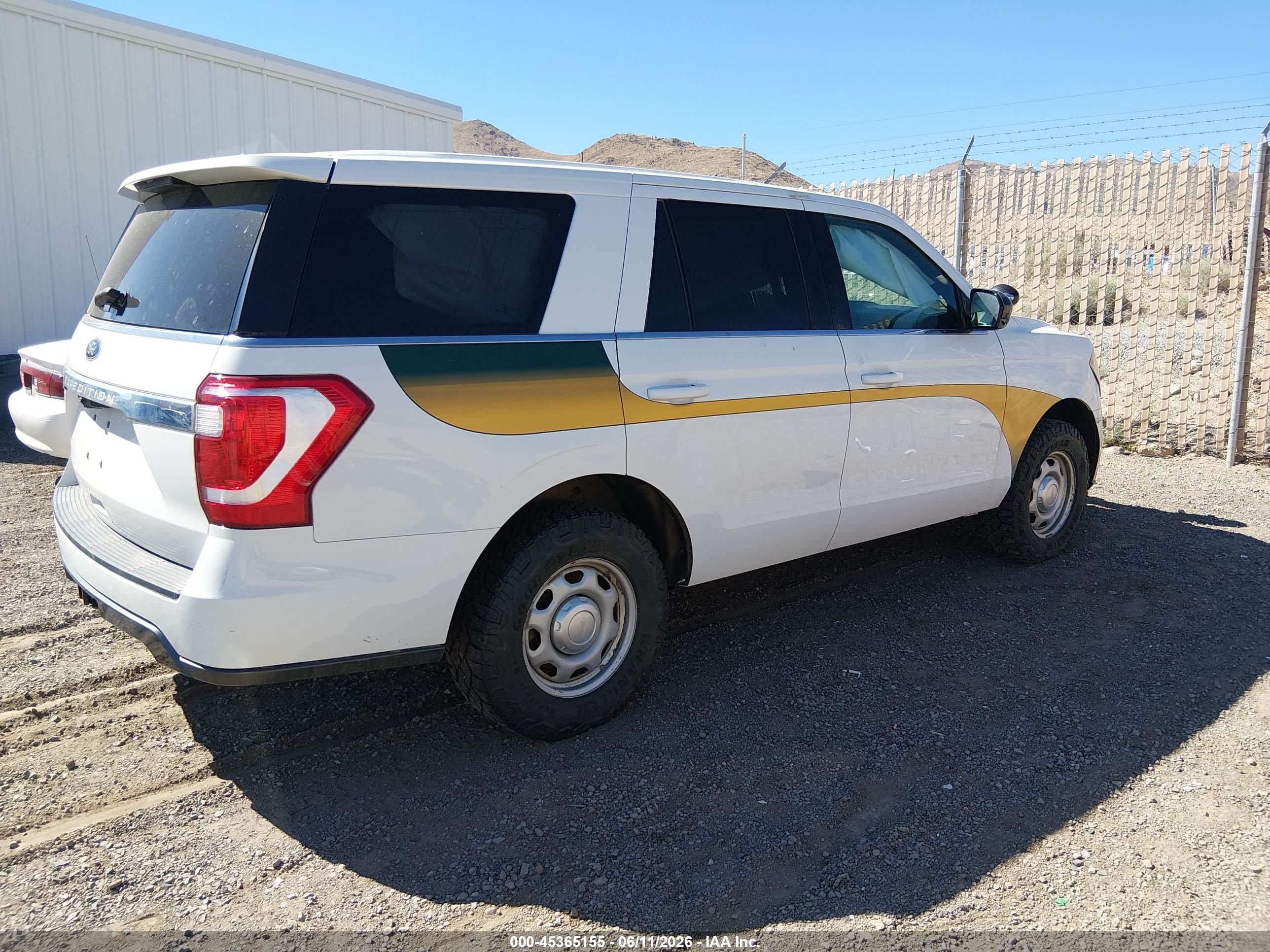 FORD EXPEDITION image 4