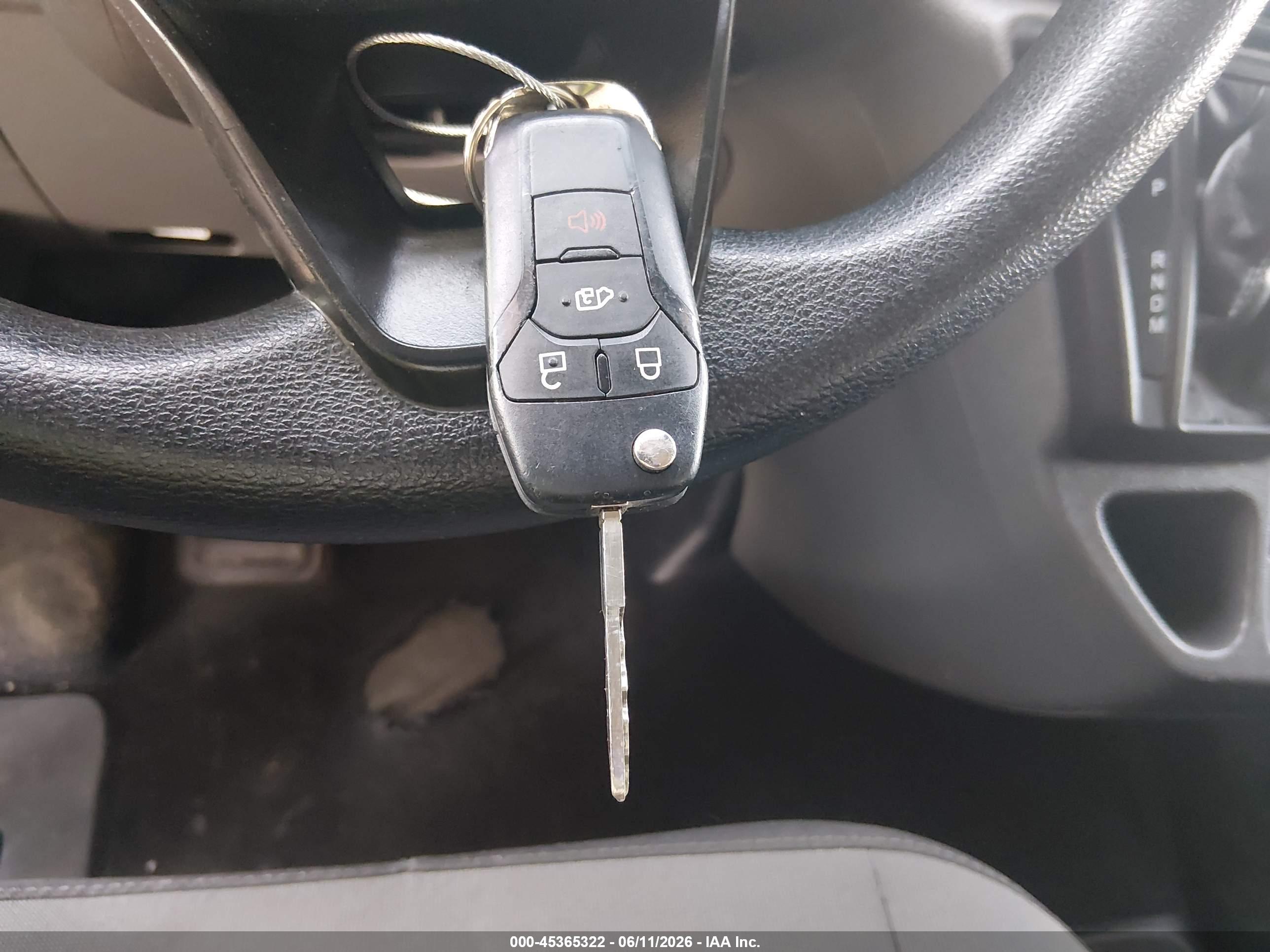 FORD TRANSIT-350 image 11