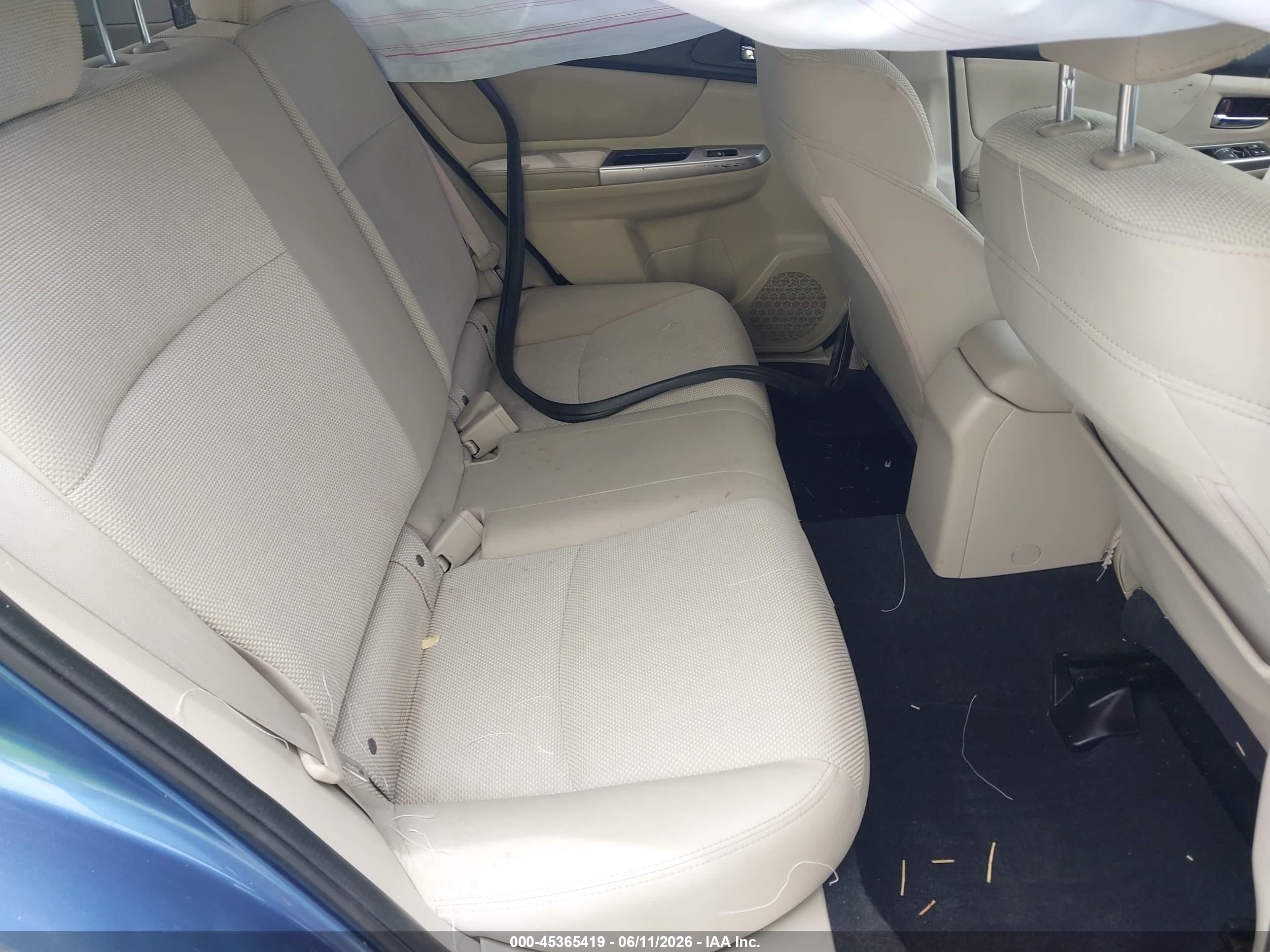 SUBARU XV image 8
