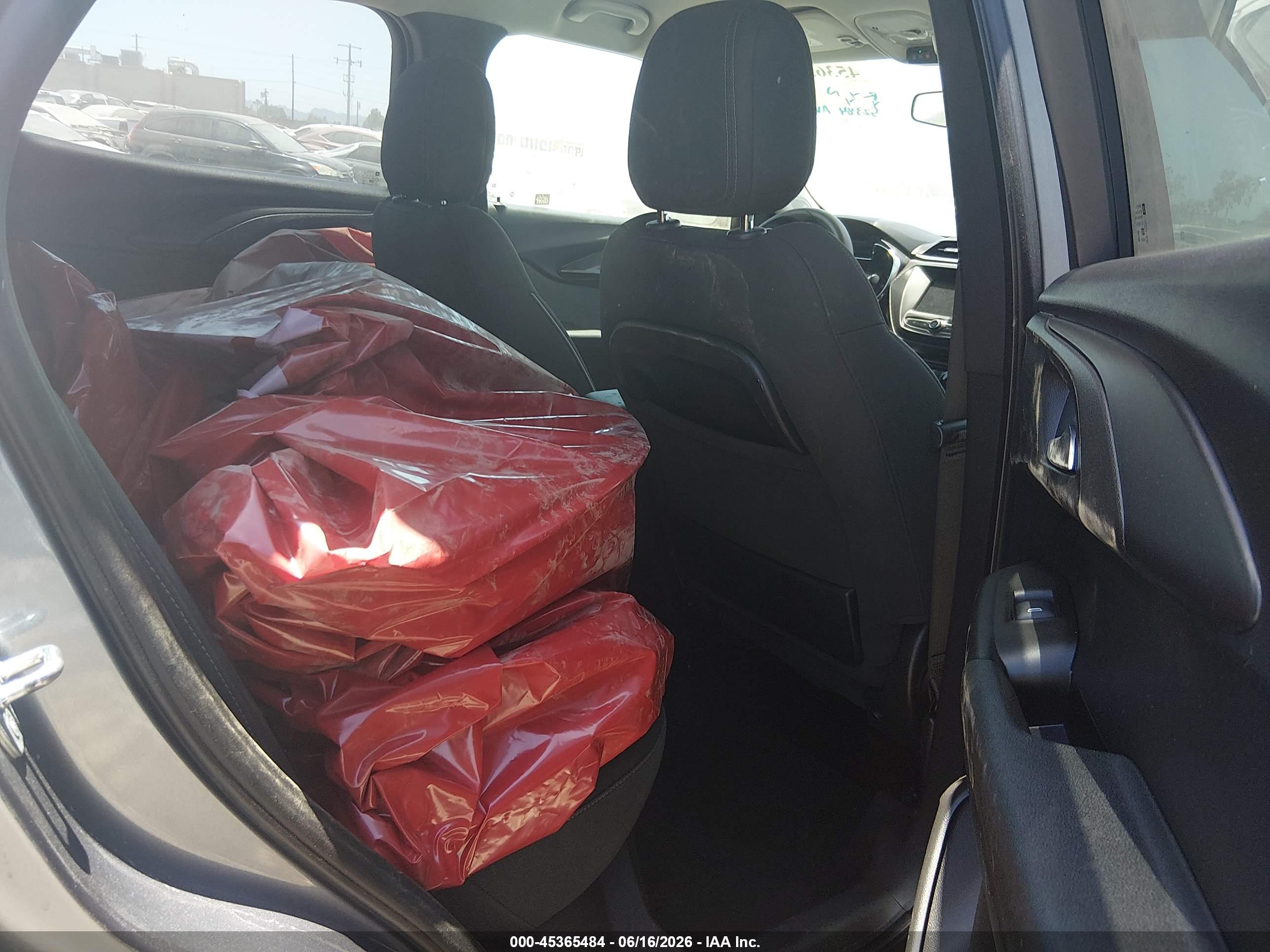 CHEVROLET TRAILBLAZER image 8