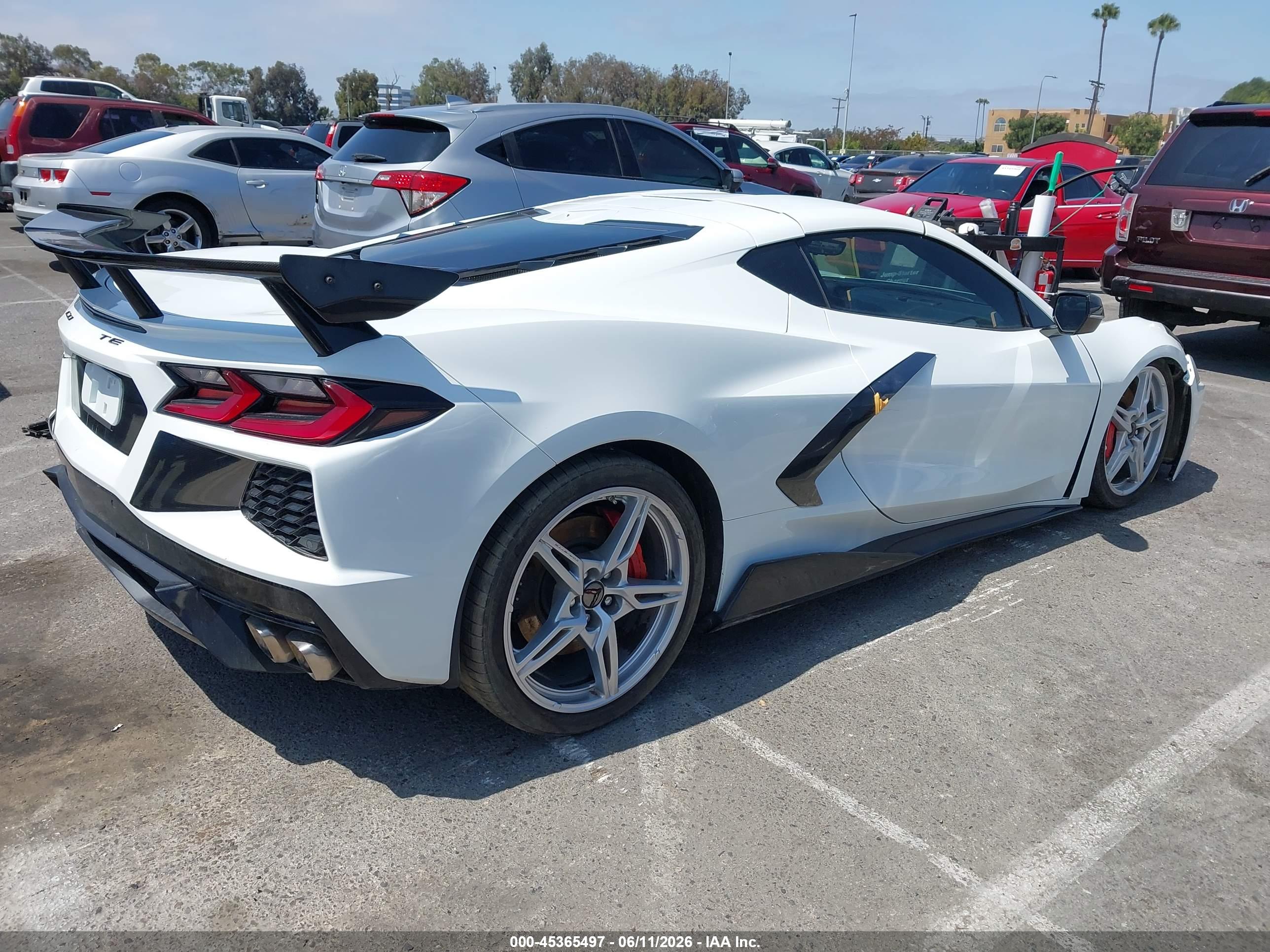 CHEVROLET CORVETTE image 4