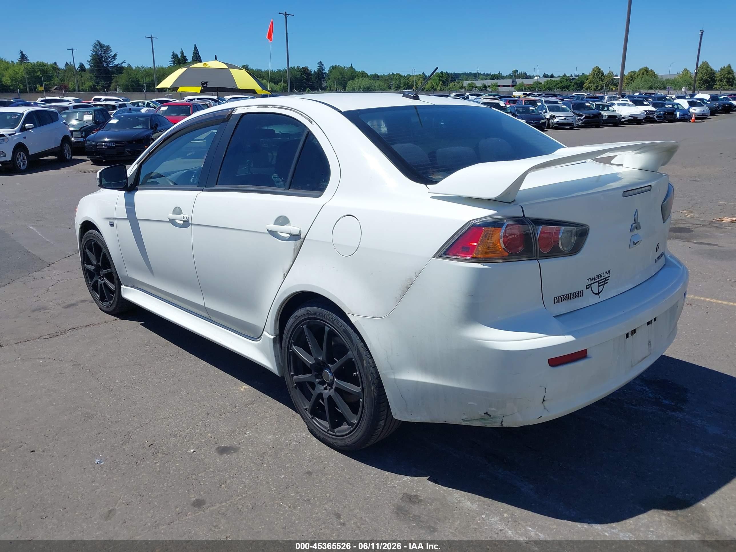 MITSUBISHI LANCER image 3