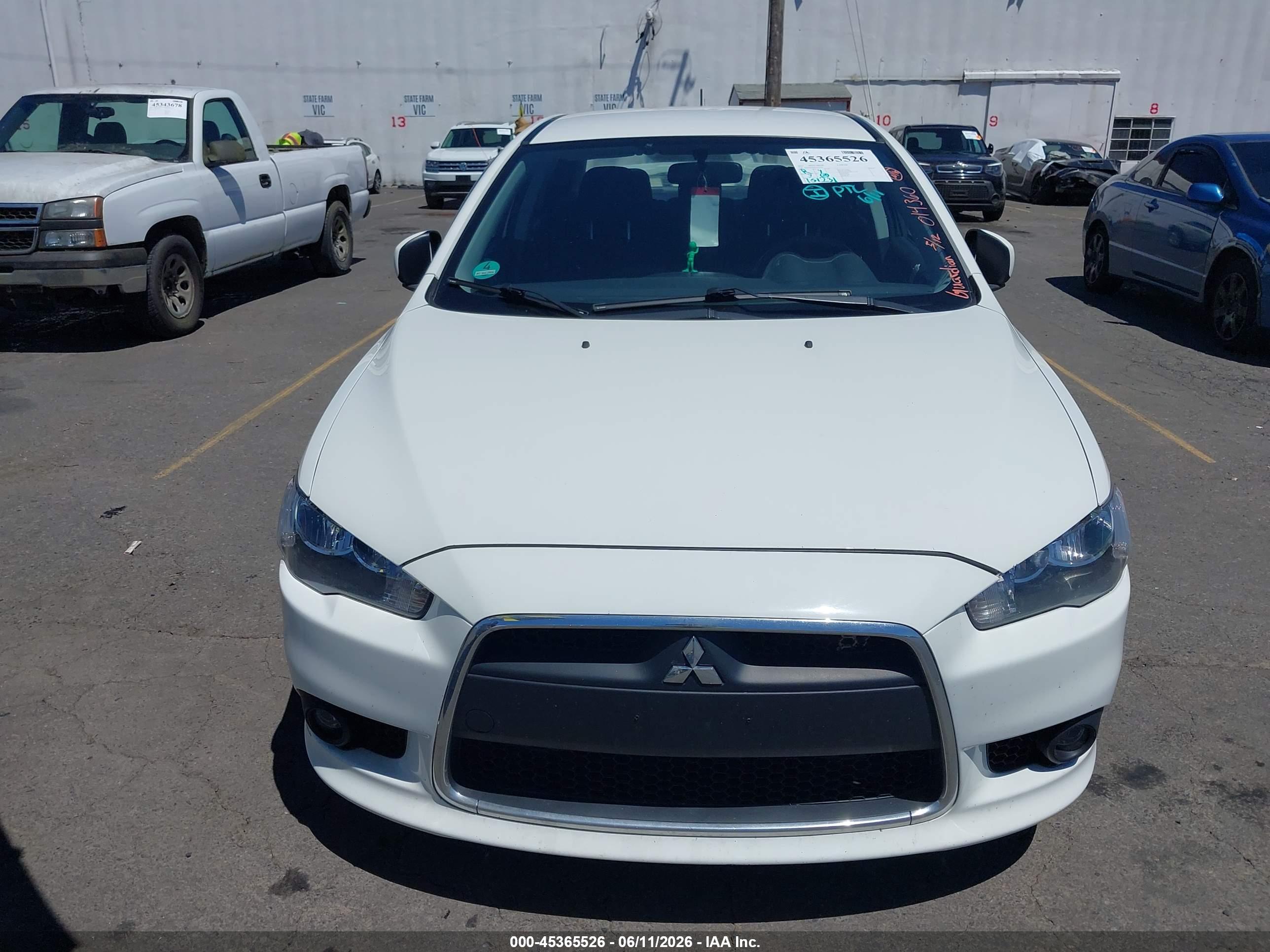 MITSUBISHI LANCER image 6