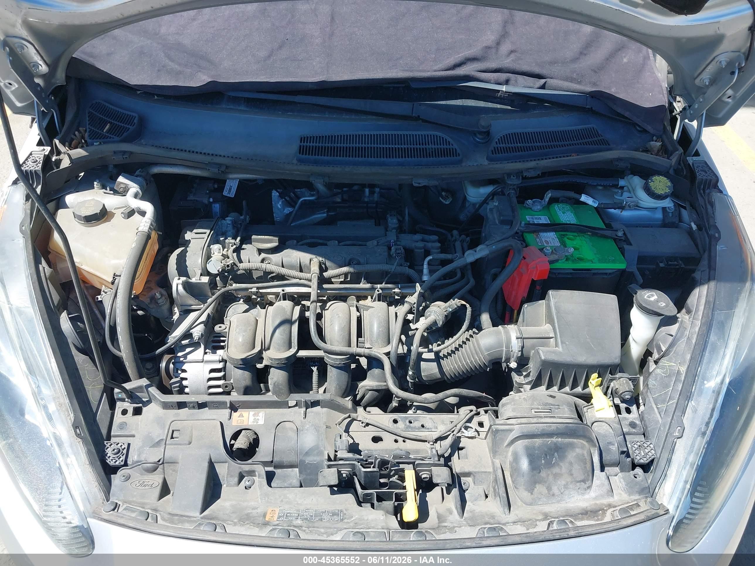 FORD FIESTA image 10