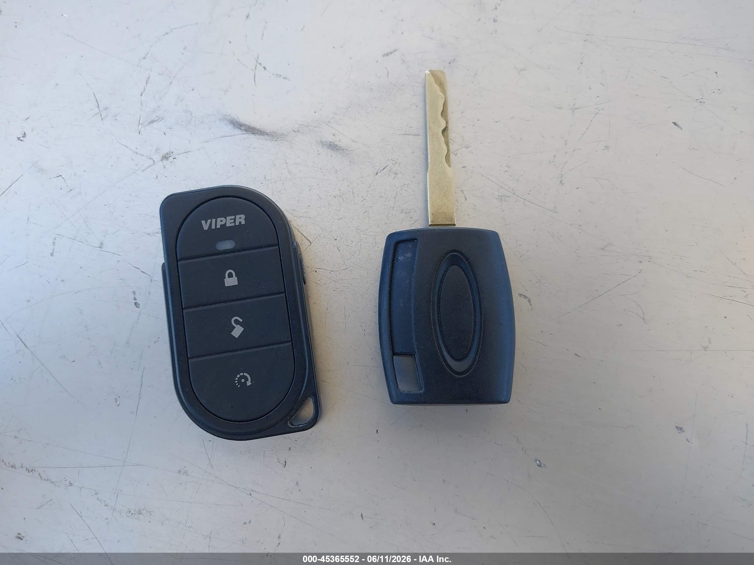 FORD FIESTA image 11