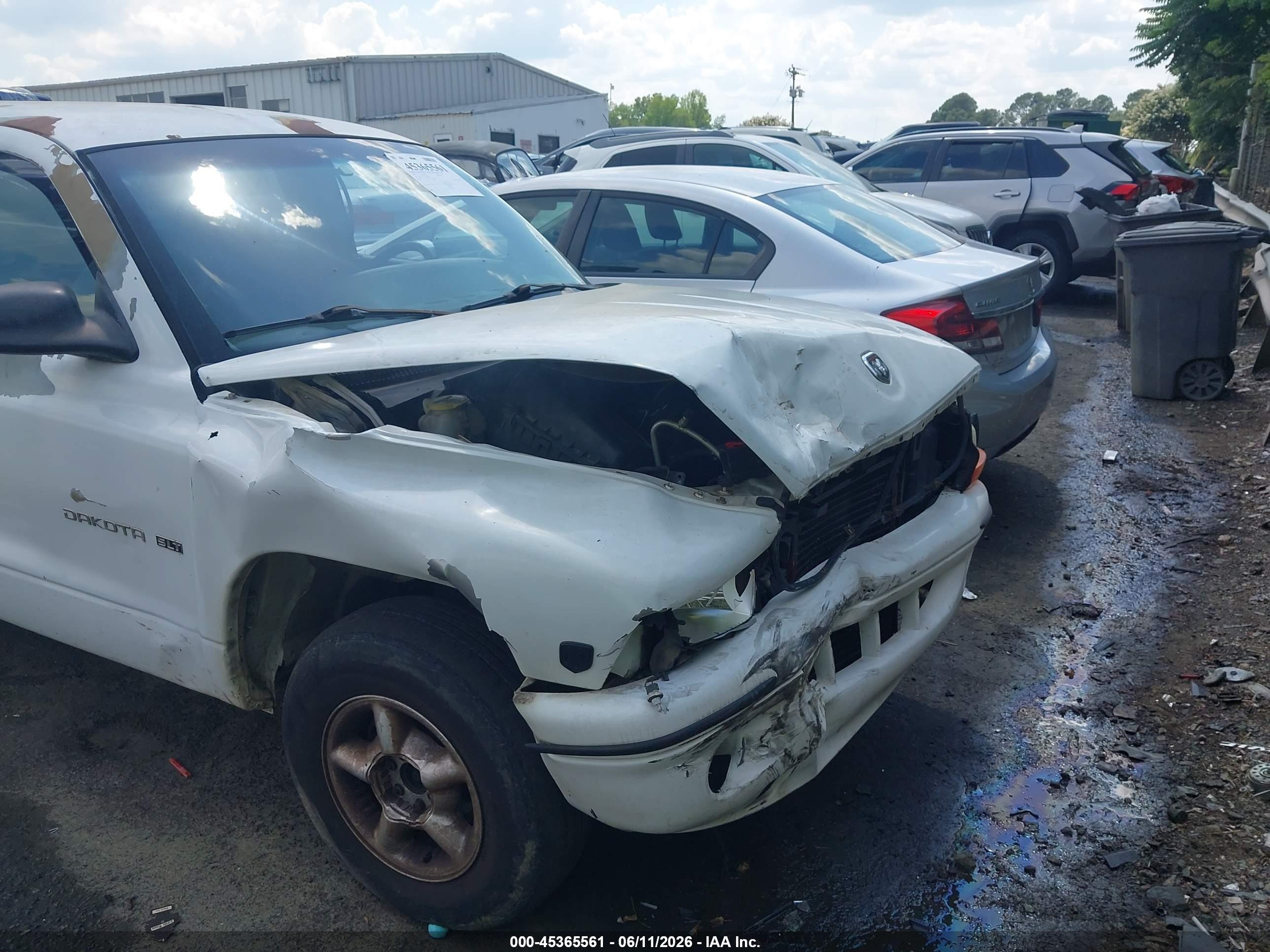 DODGE DAKOTA image 6