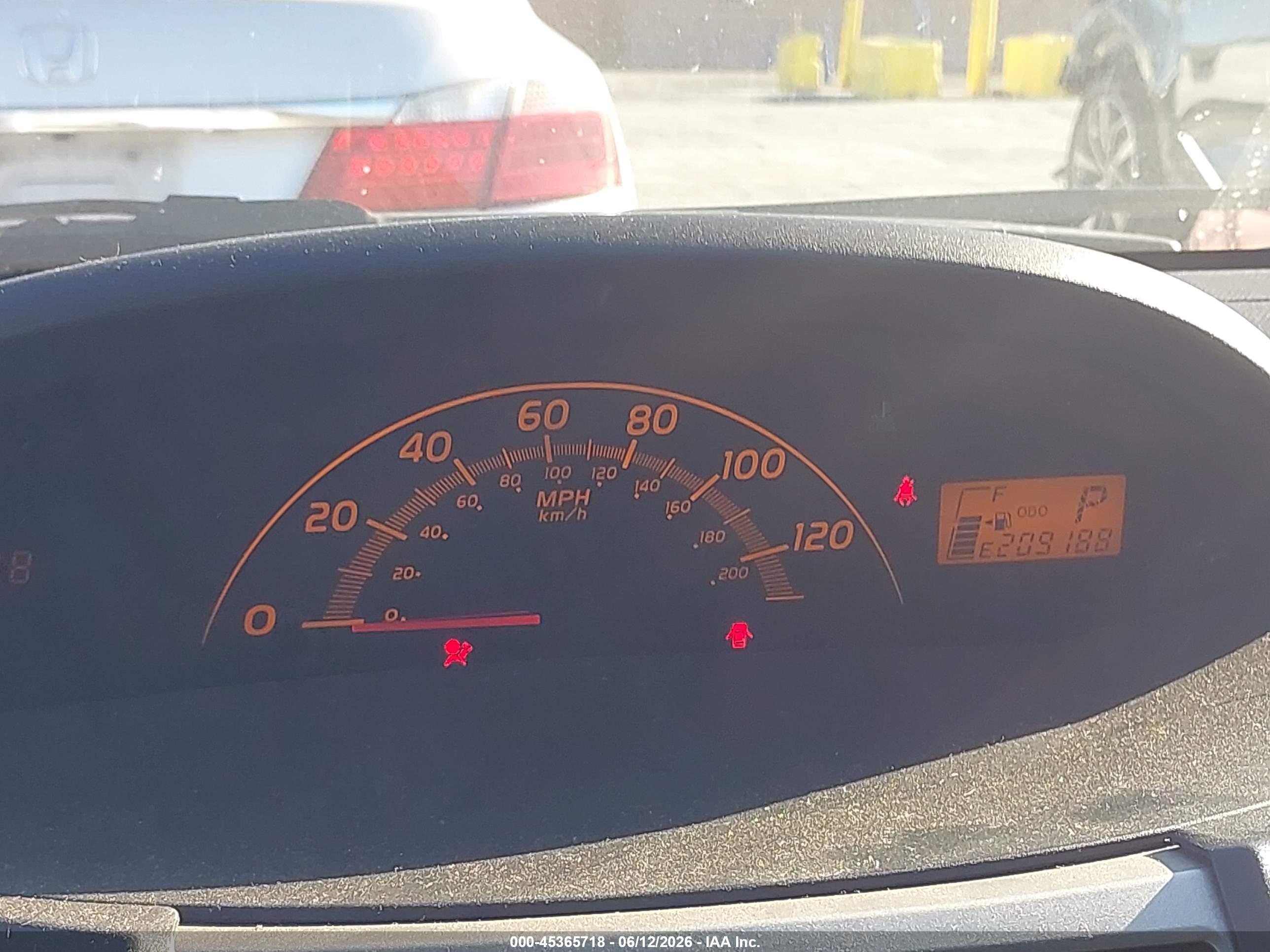 TOYOTA YARIS image 7
