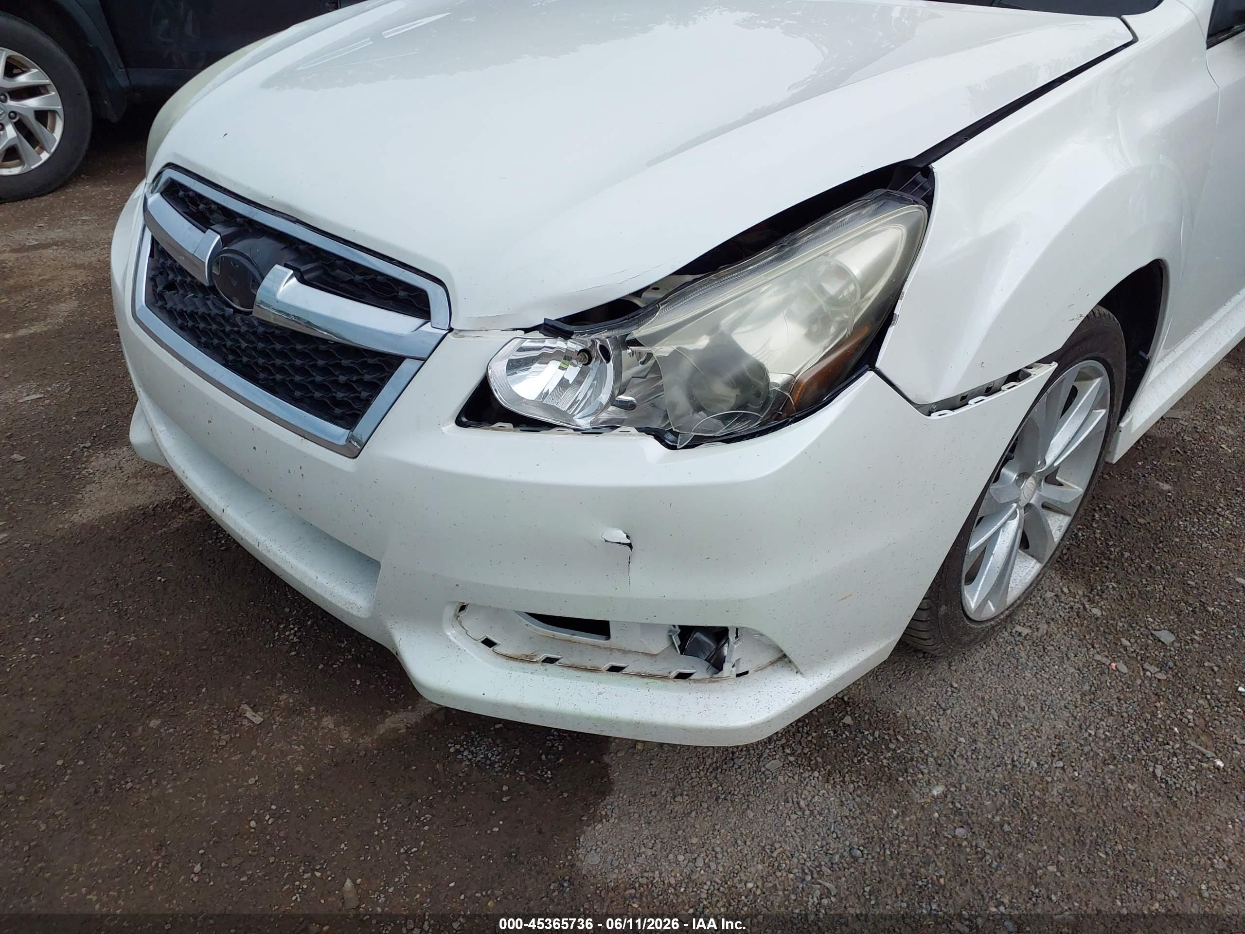 SUBARU LEGACY image 6