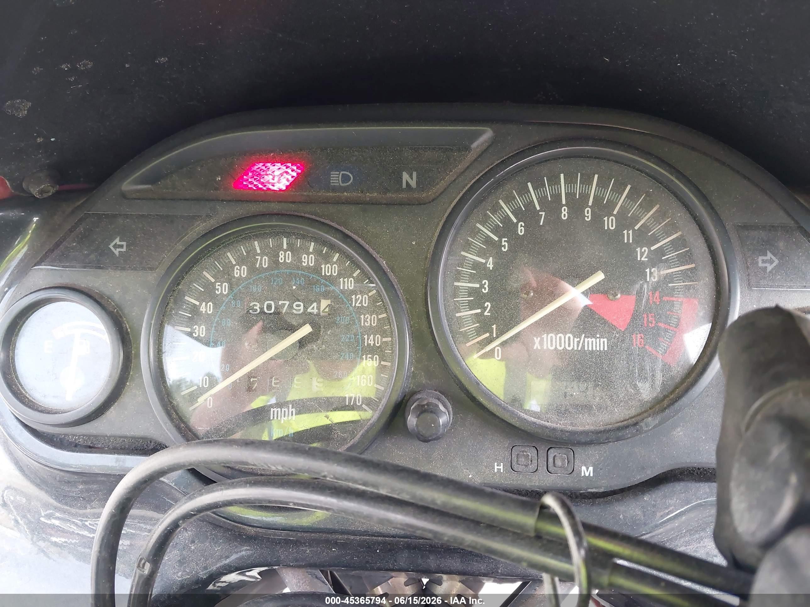 KAWASAKI ZX600 image 7