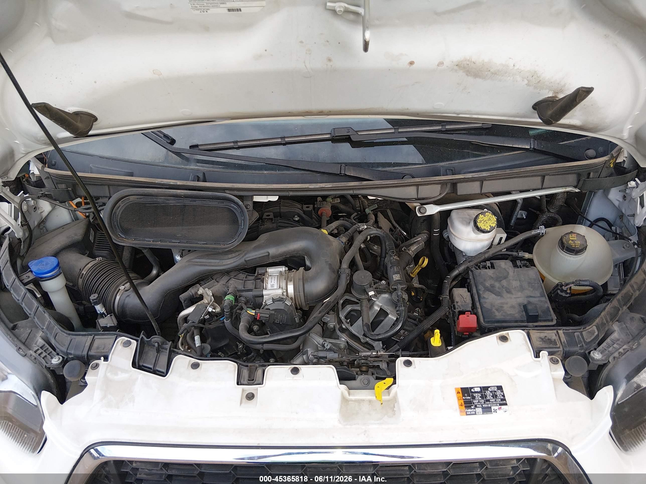 FORD TRANSIT-350 image 10