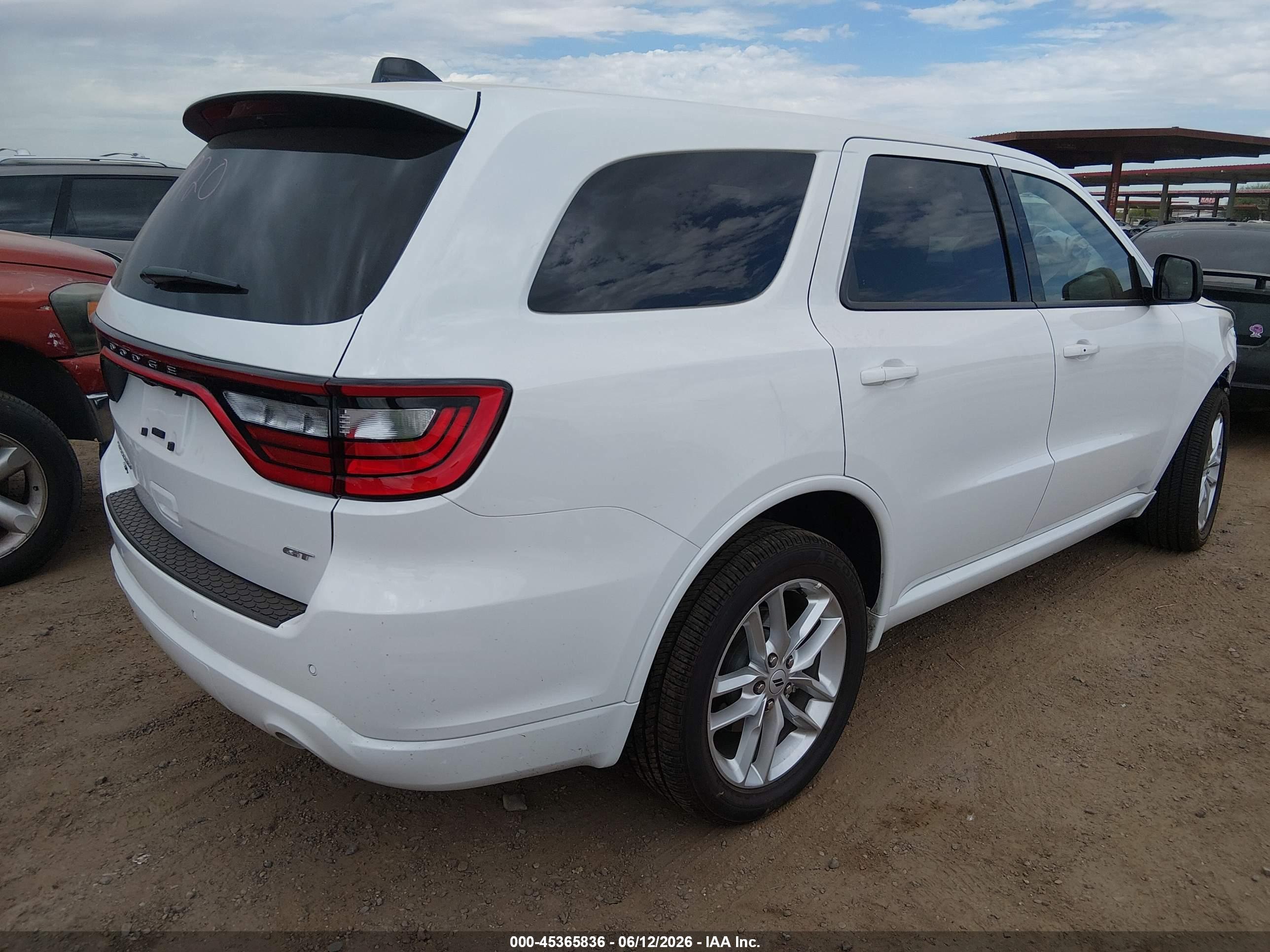 DODGE DURANGO image 4