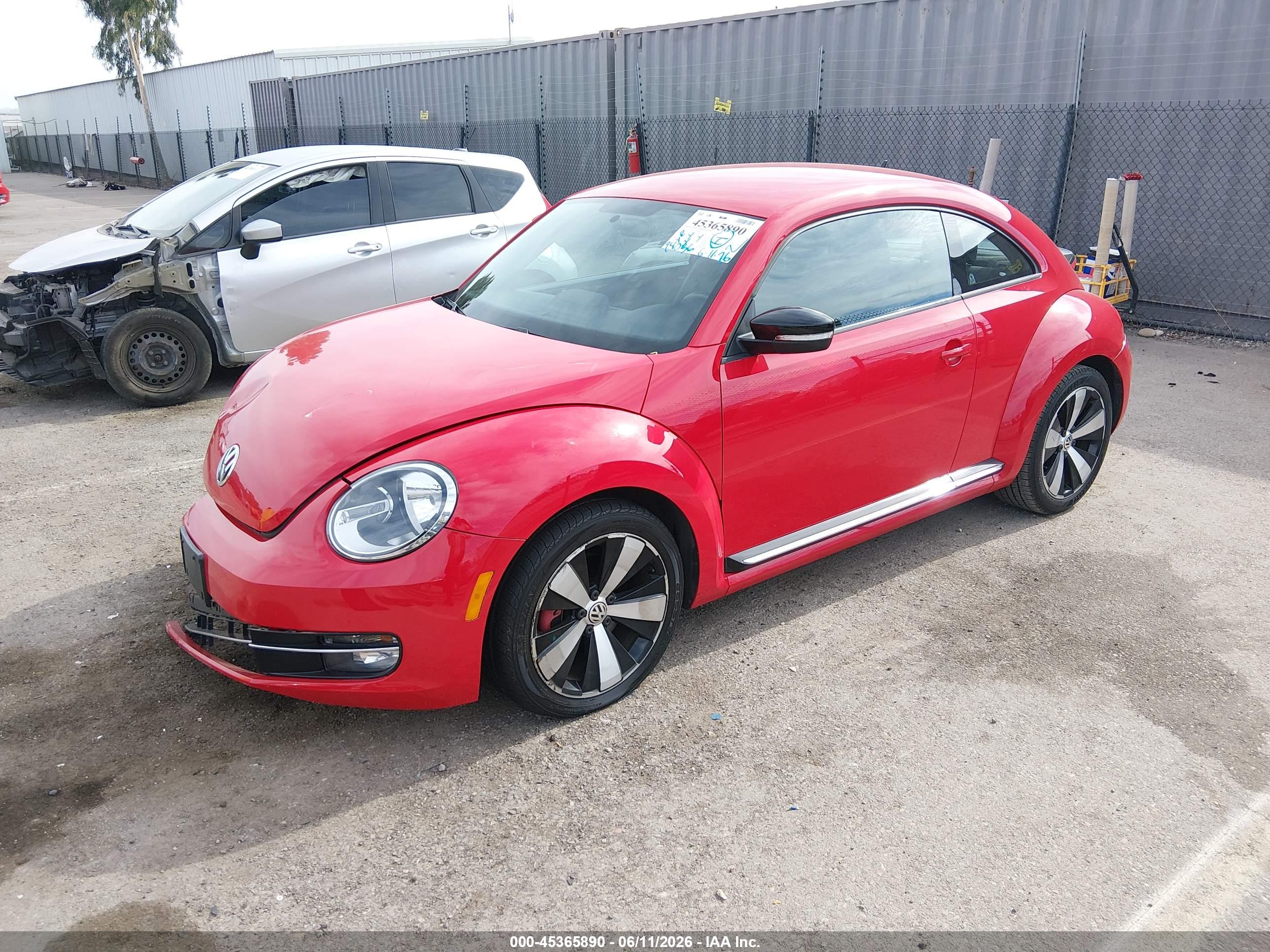 VOLKSWAGEN BEETLE image 2
