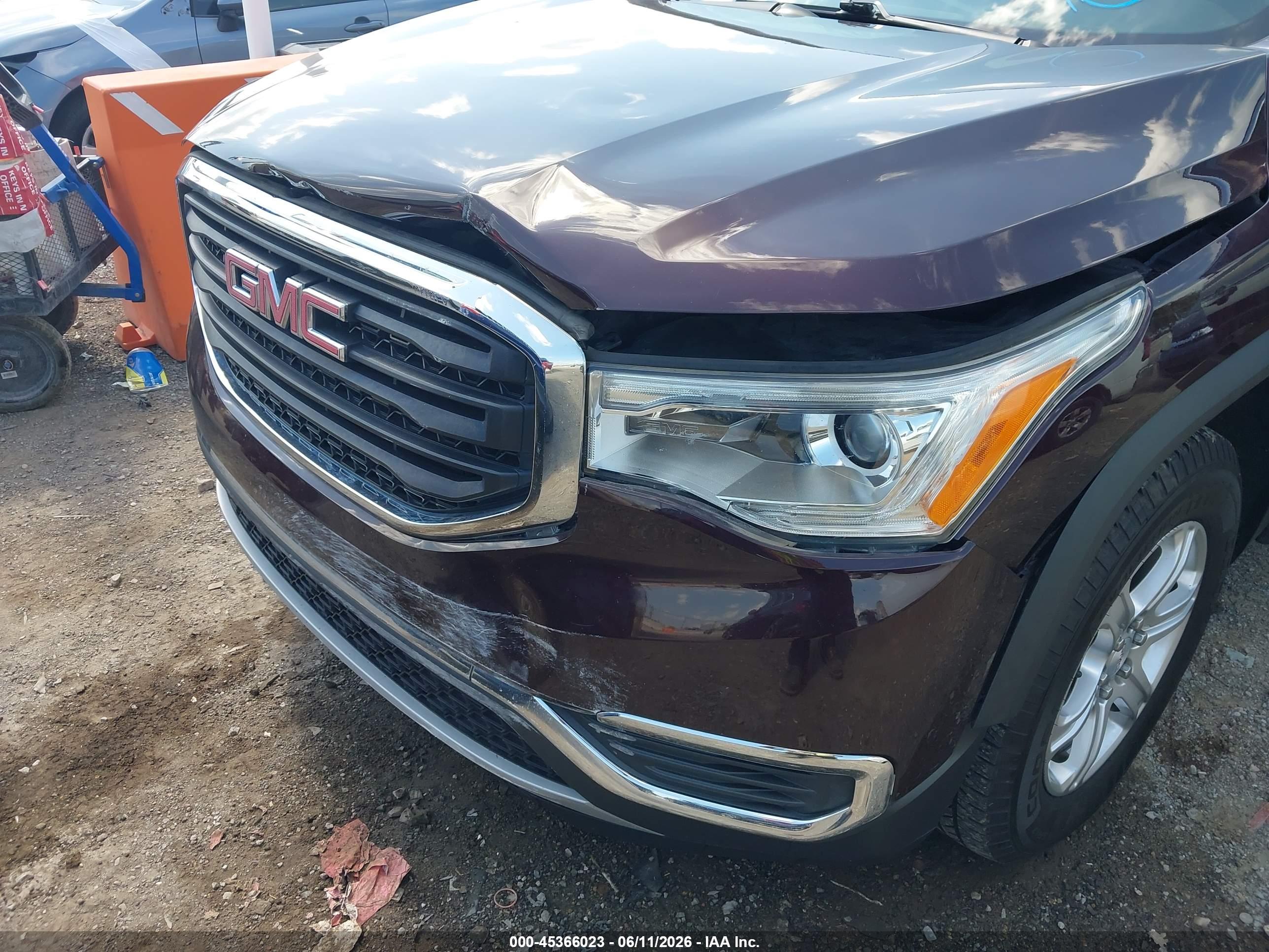 GMC ACADIA image 6