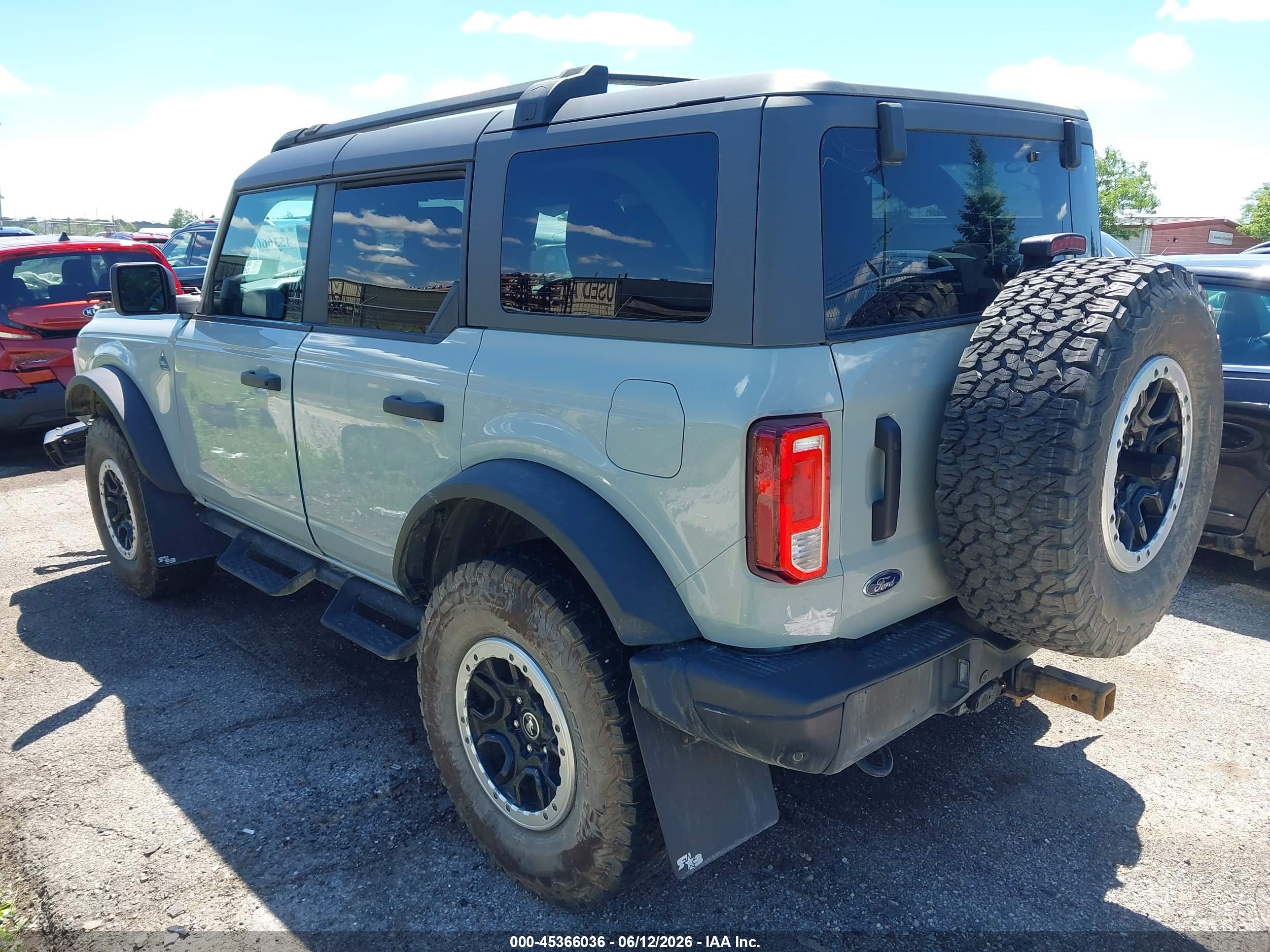 FORD BRONCO image 3