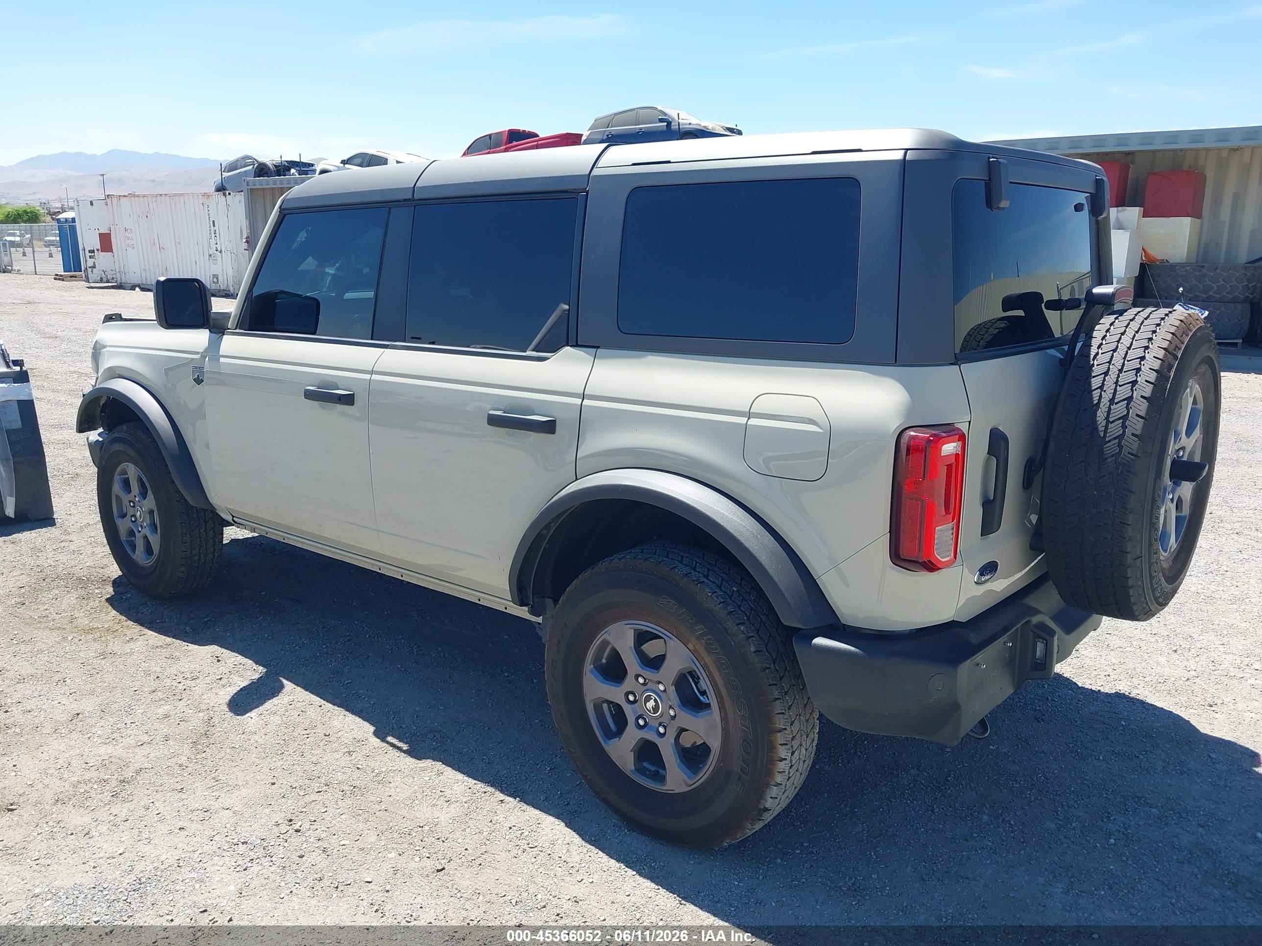 FORD BRONCO image 3