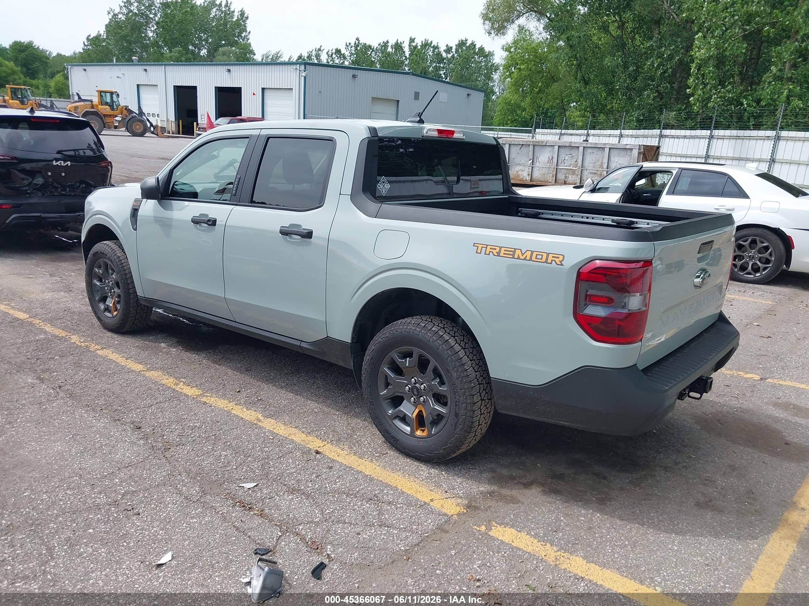 FORD MAVERICK image 3