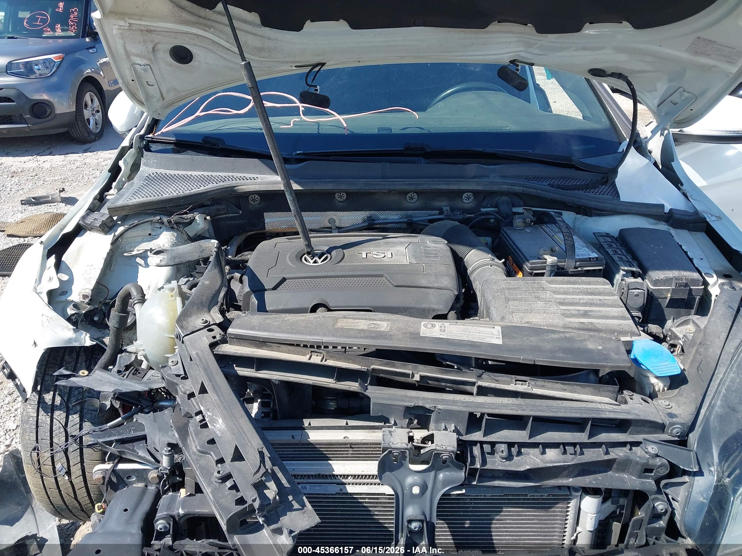 VOLKSWAGEN GOLF image 10