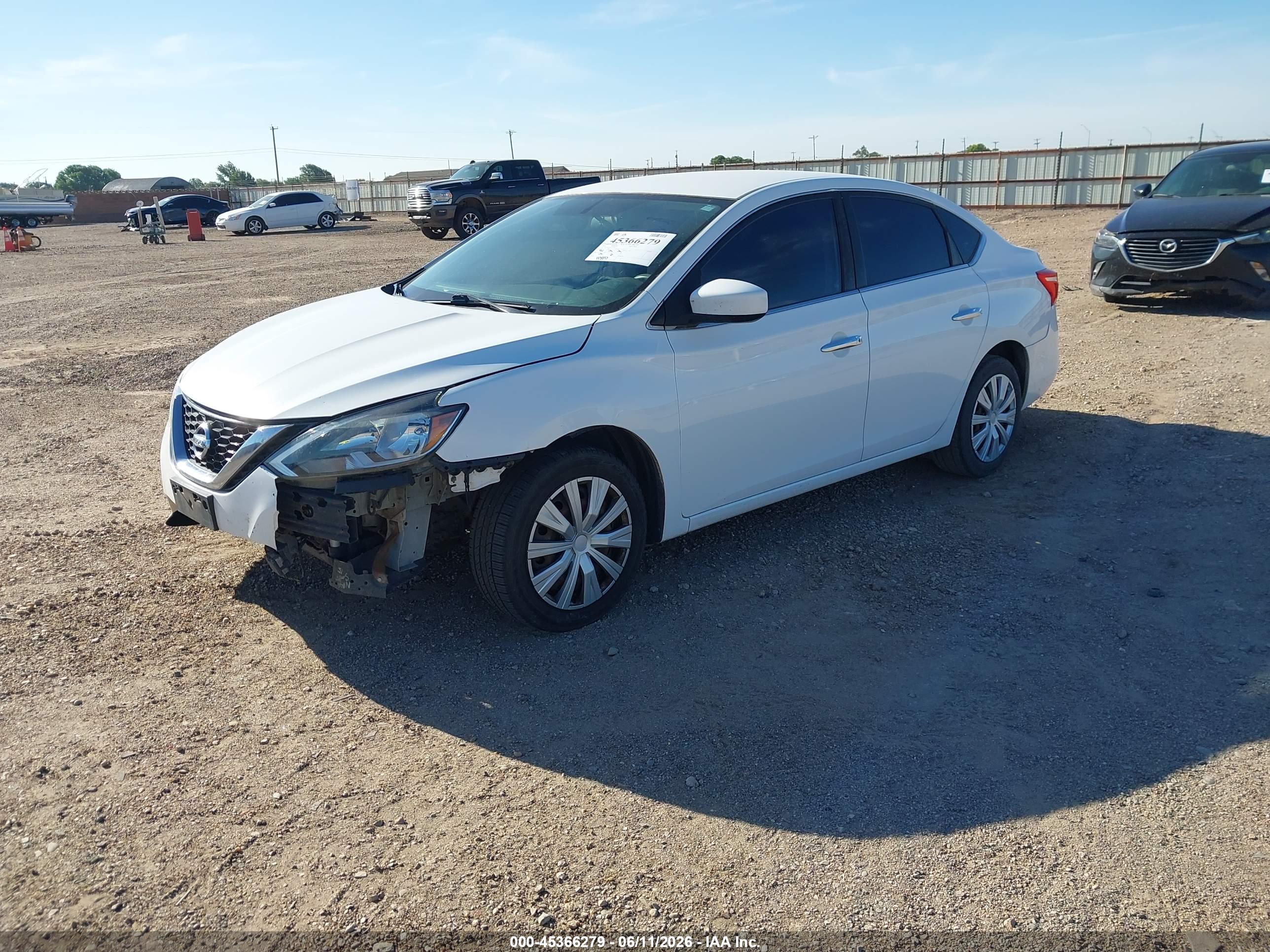 NISSAN SENTRA image 2