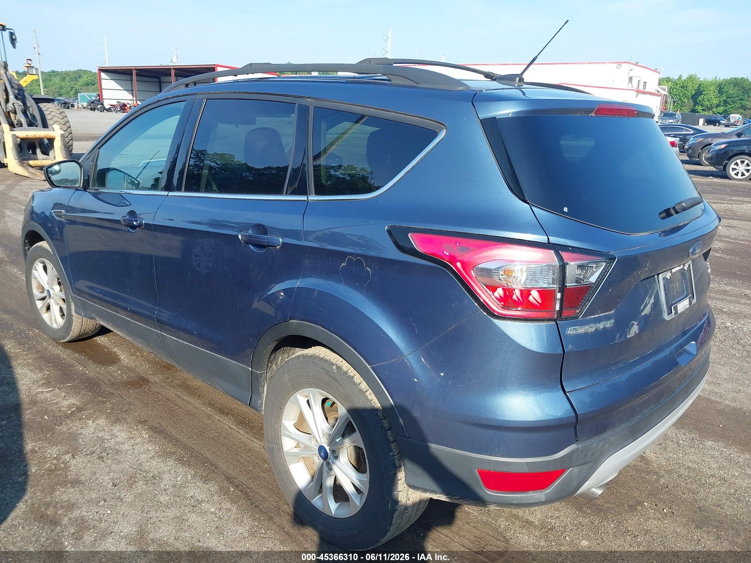 FORD ESCAPE image 3