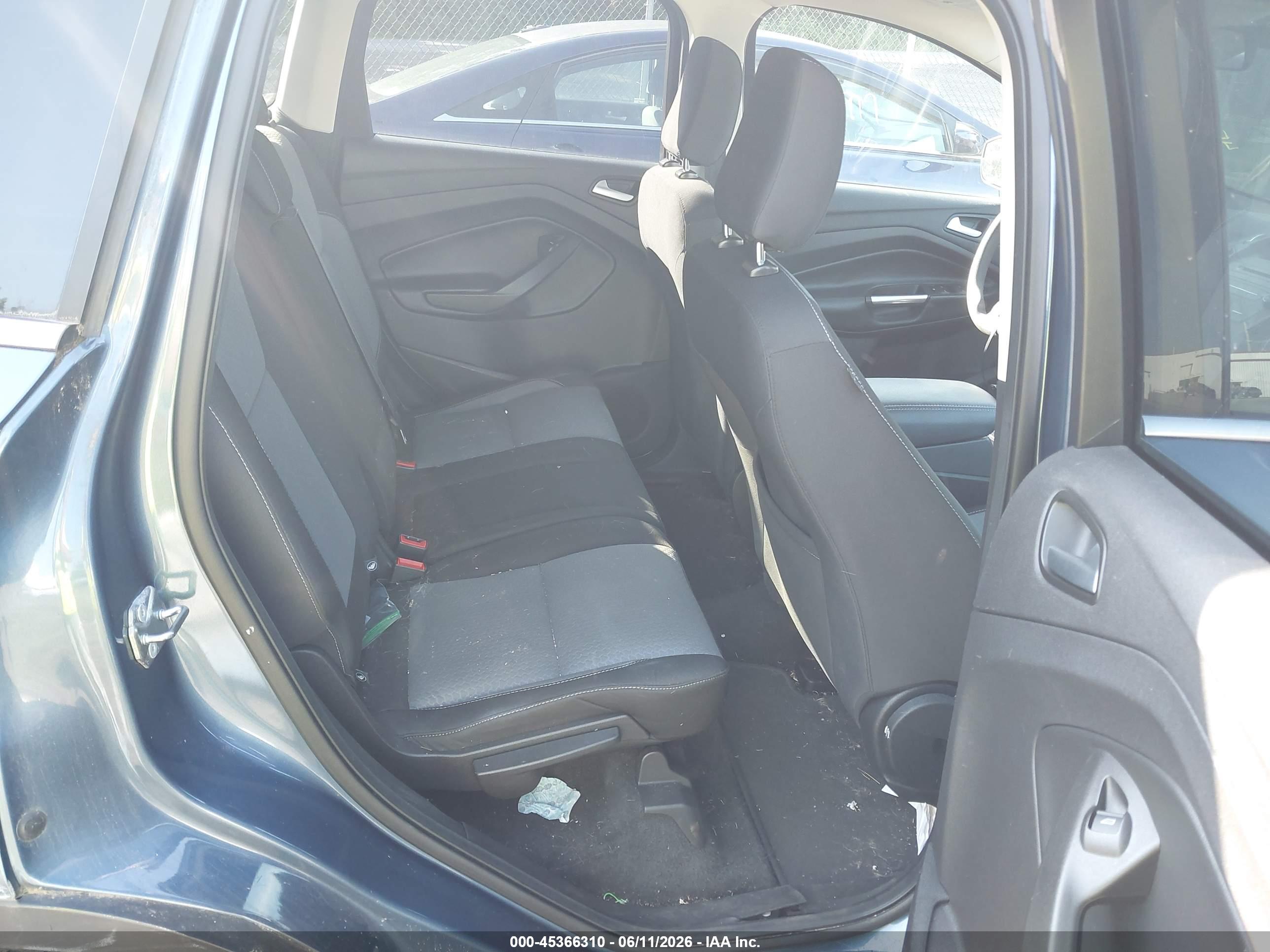FORD ESCAPE image 8