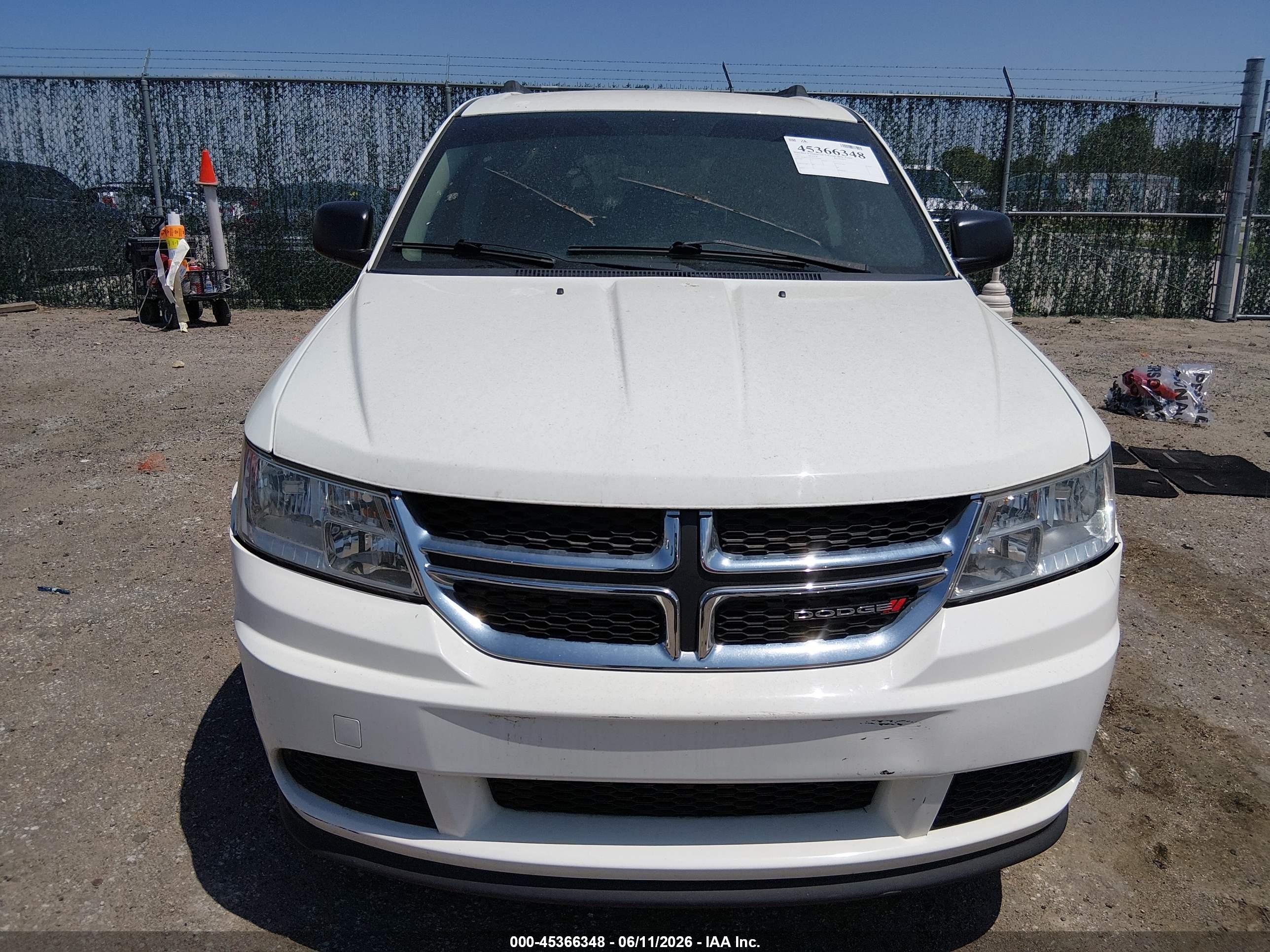 DODGE JOURNEY image 6
