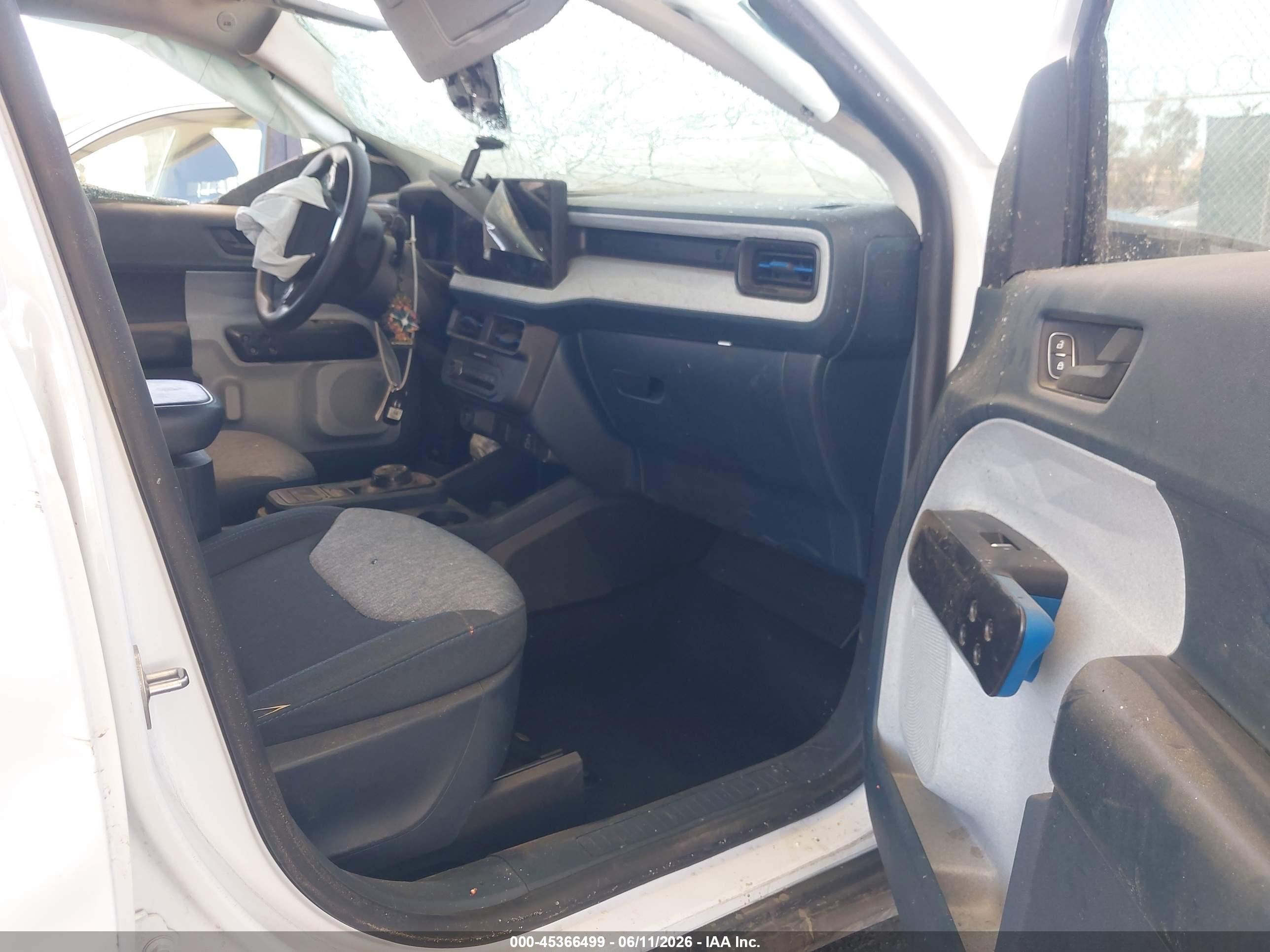 FORD MAVERICK image 5