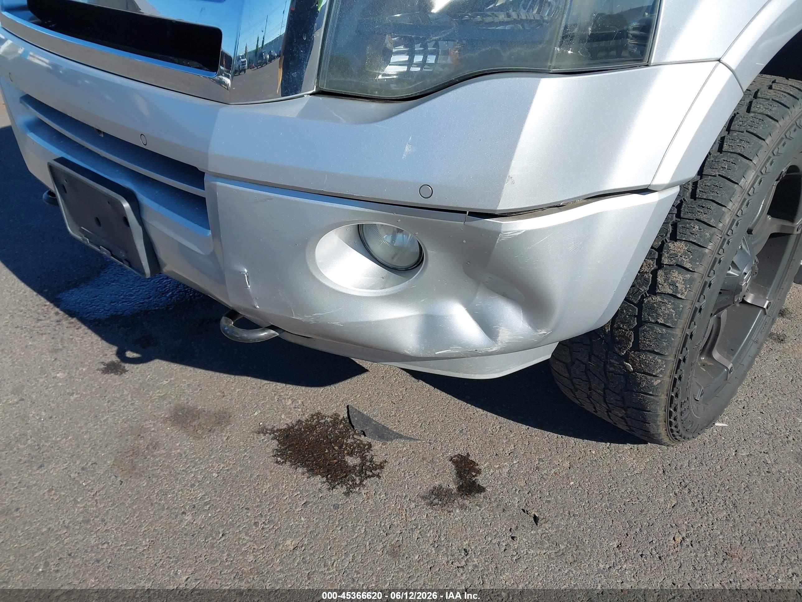 FORD EXPEDITION image 6