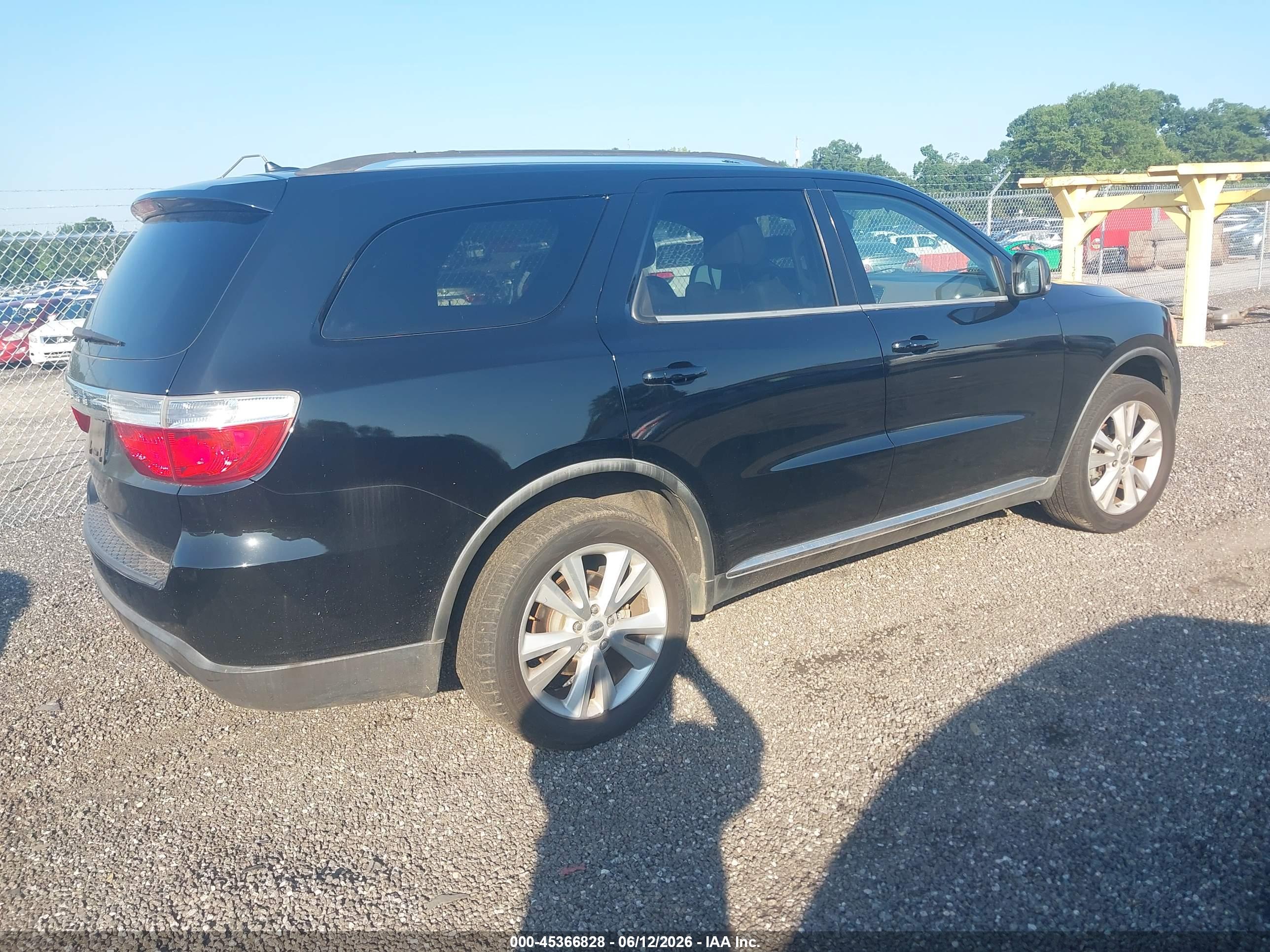 DODGE DURANGO image 4