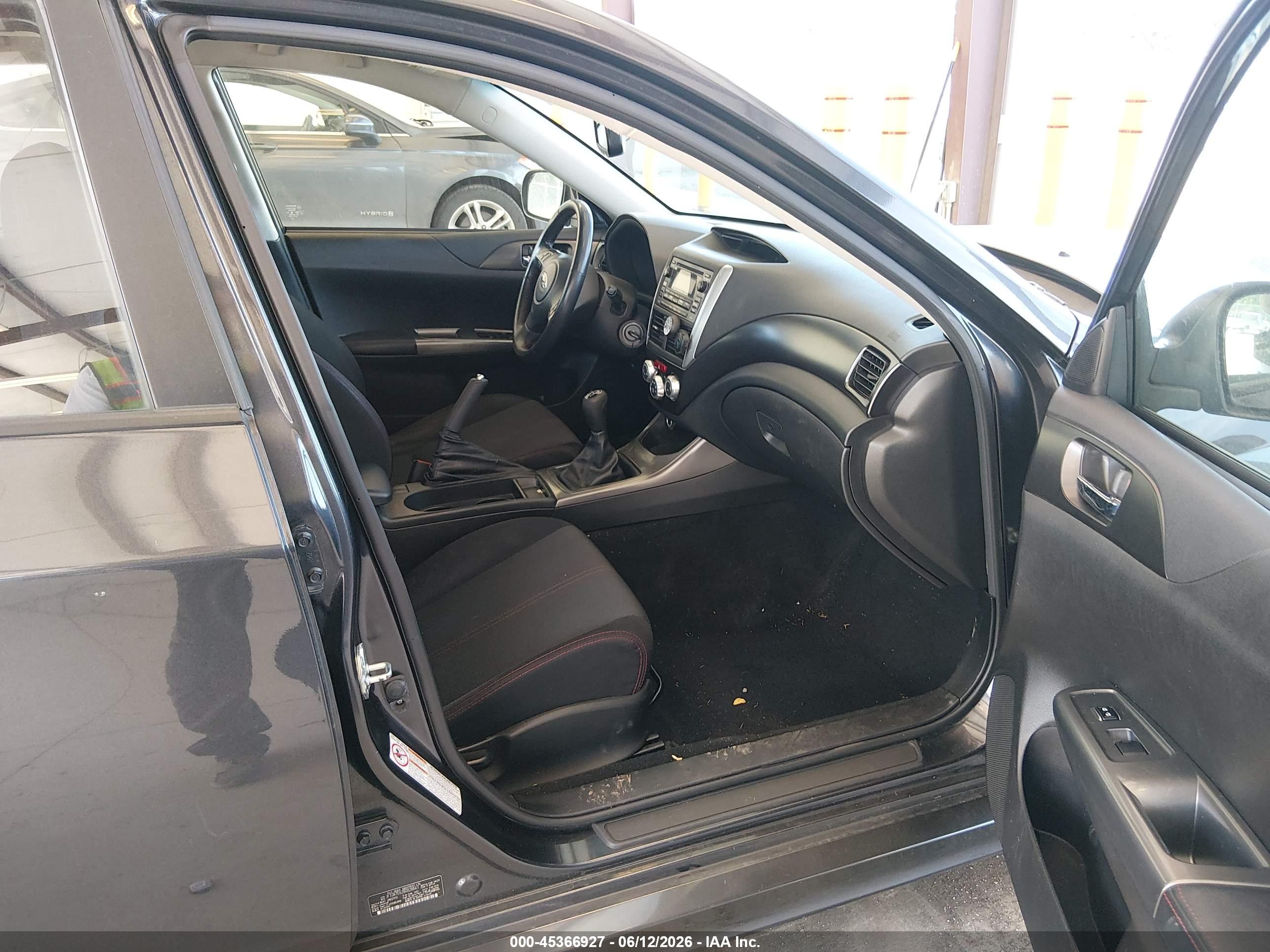 SUBARU IMPREZA image 5
