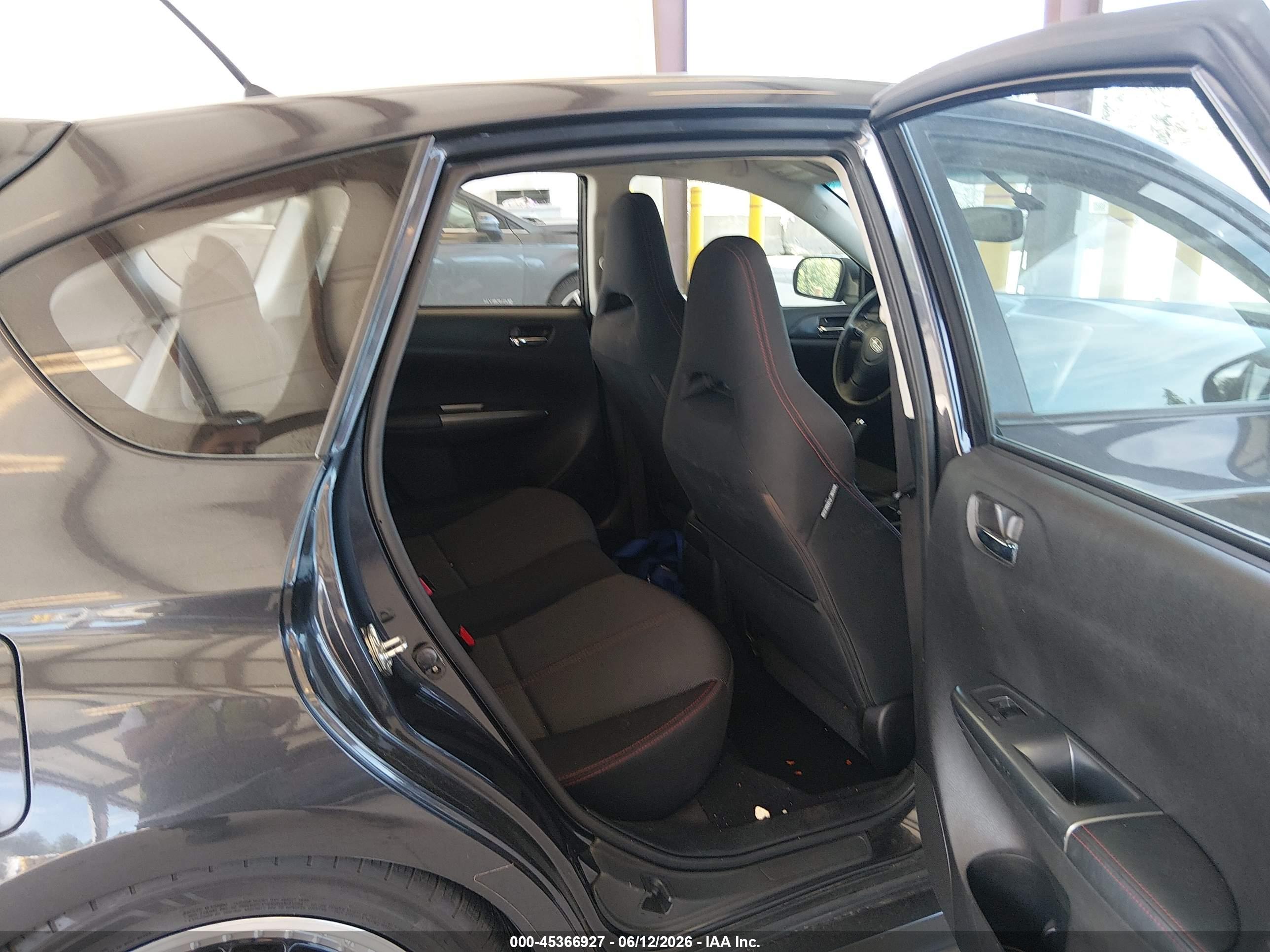 SUBARU IMPREZA image 8