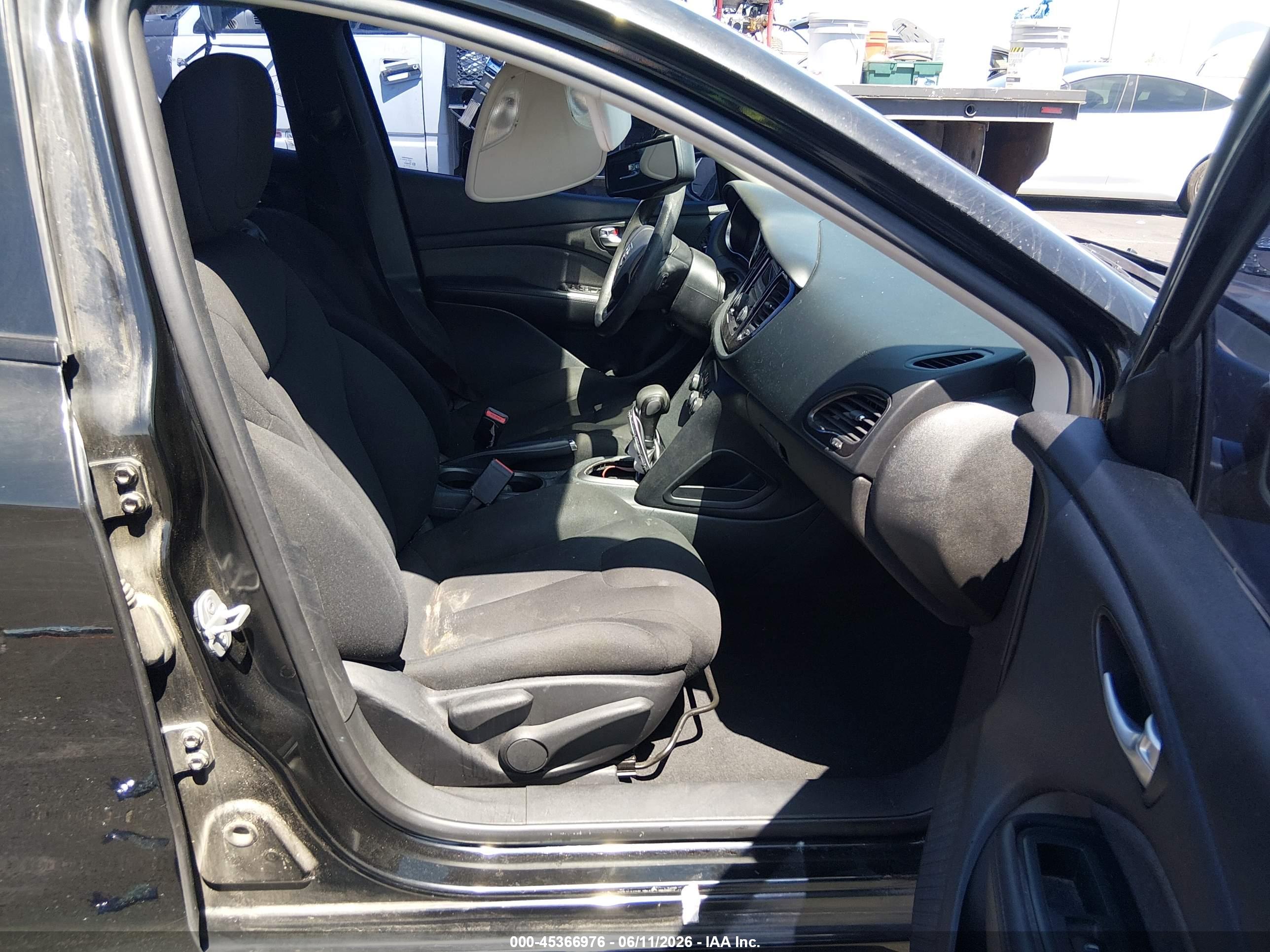 DODGE DART image 5