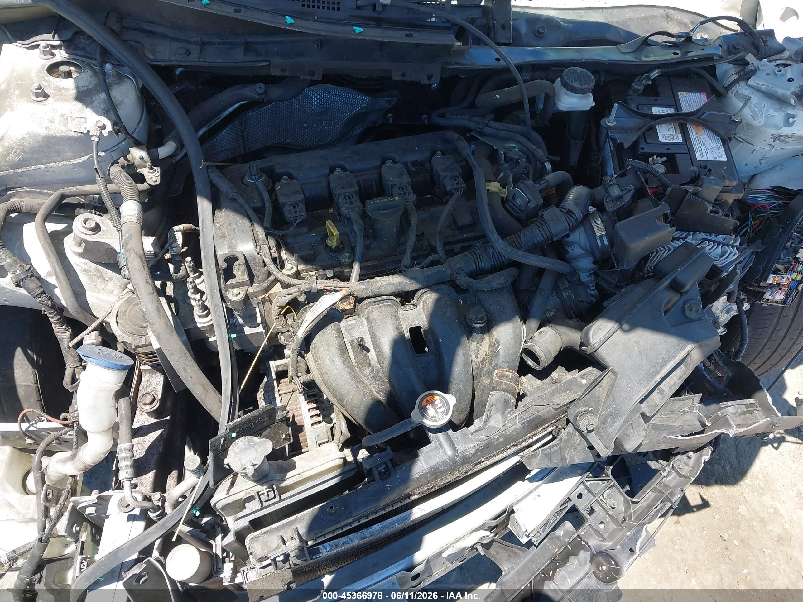 TOYOTA YARIS image 10
