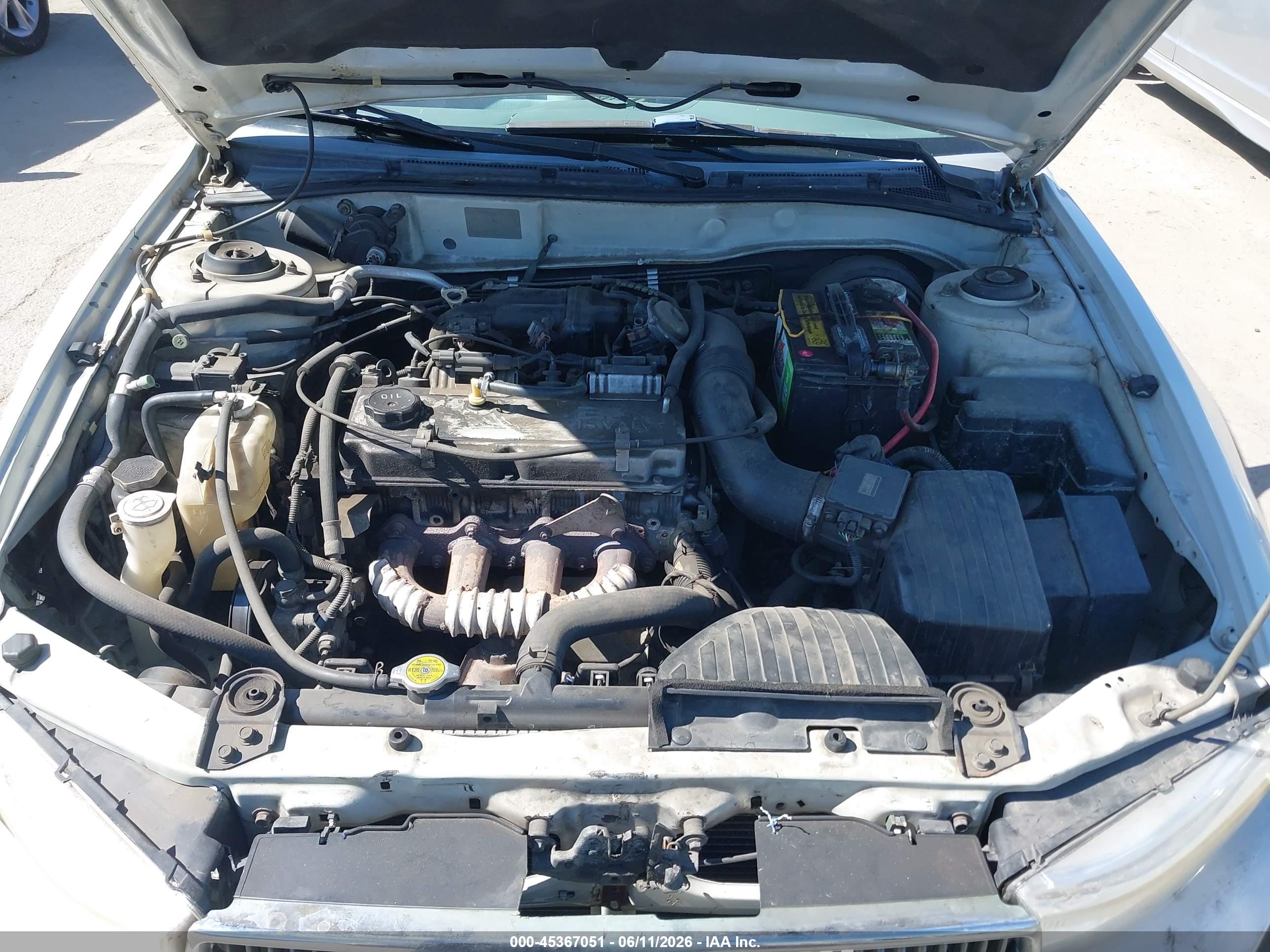 MITSUBISHI GALANT image 10