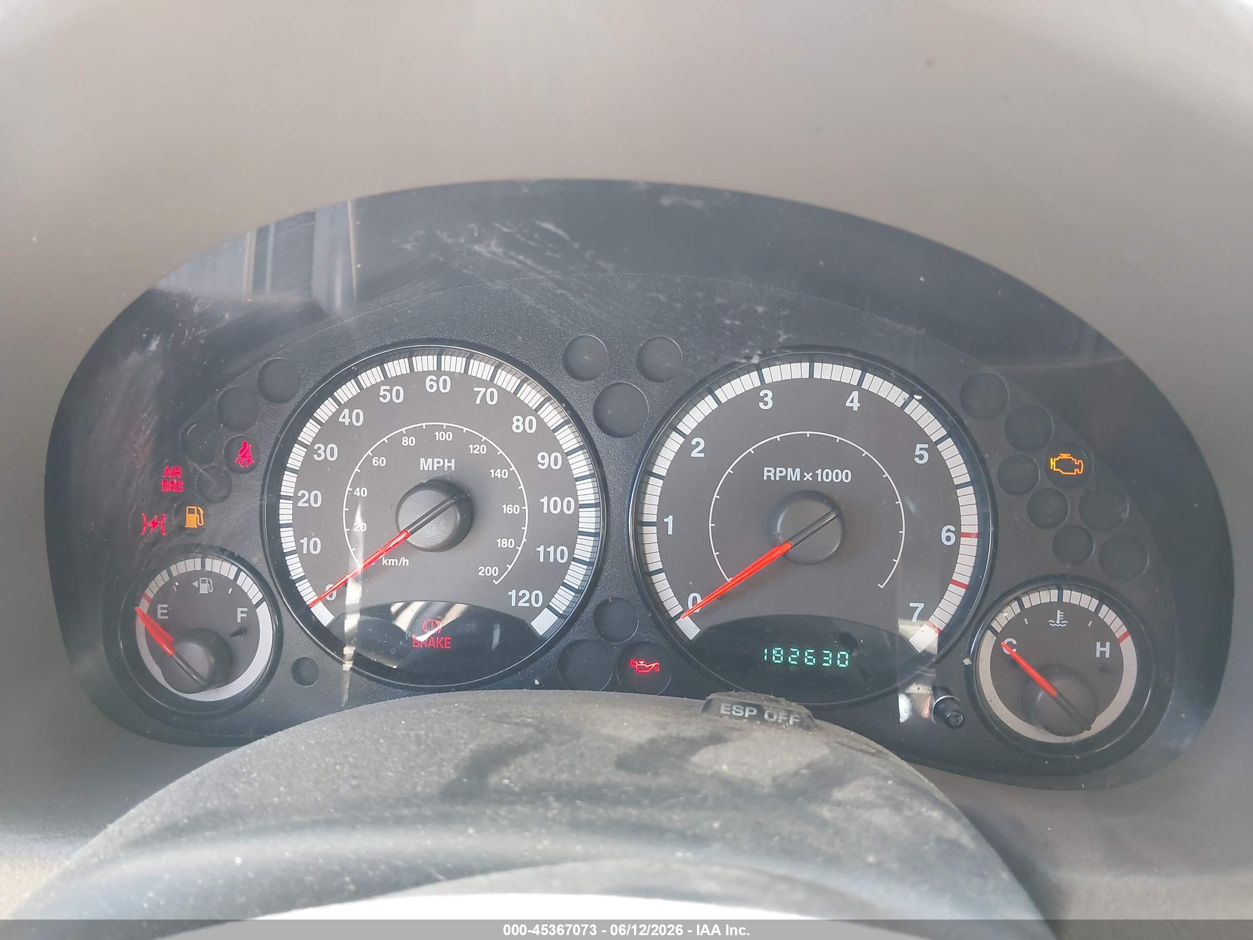 JEEP LIBERTY image 7