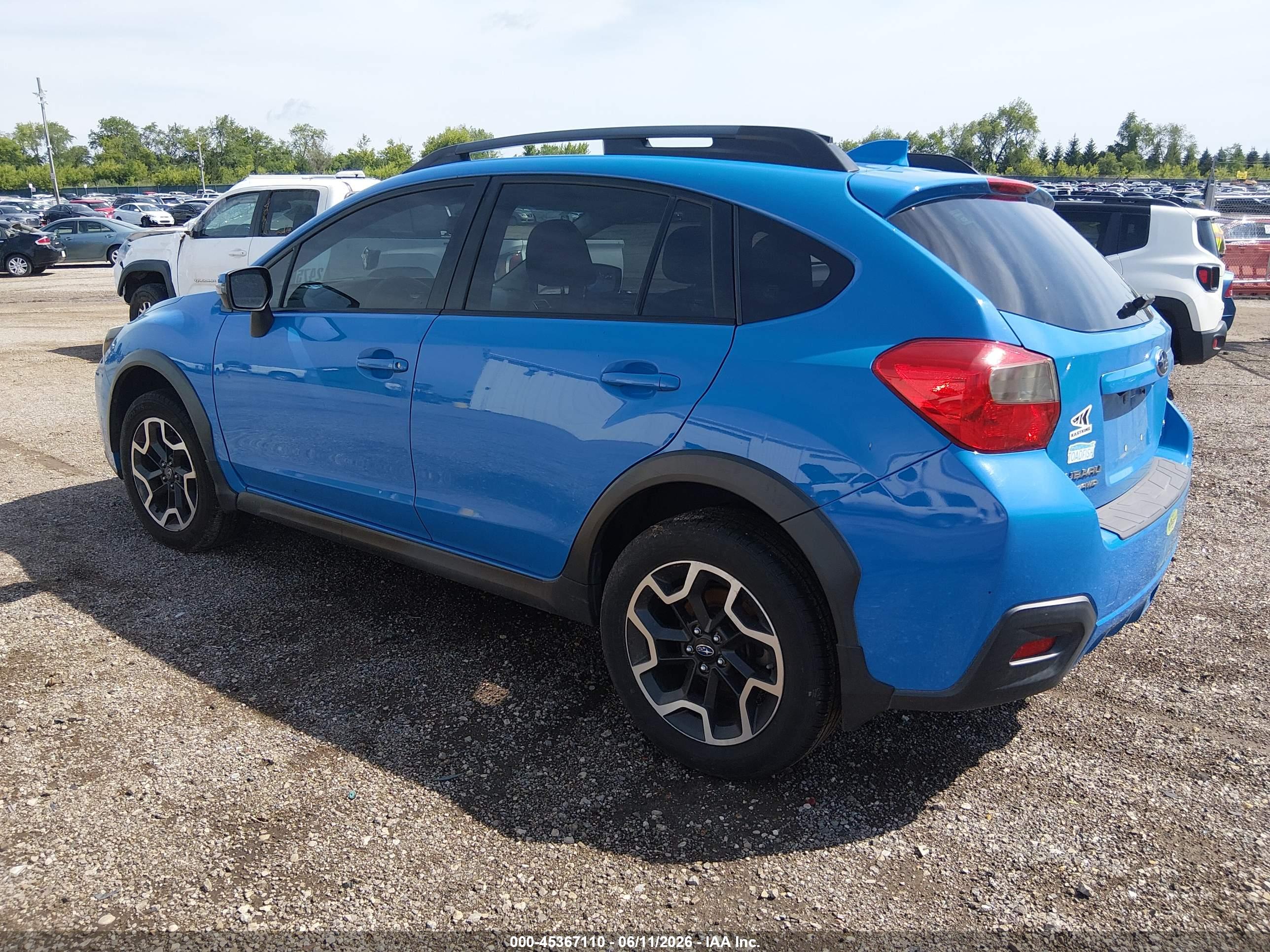 SUBARU CROSSTREK image 3