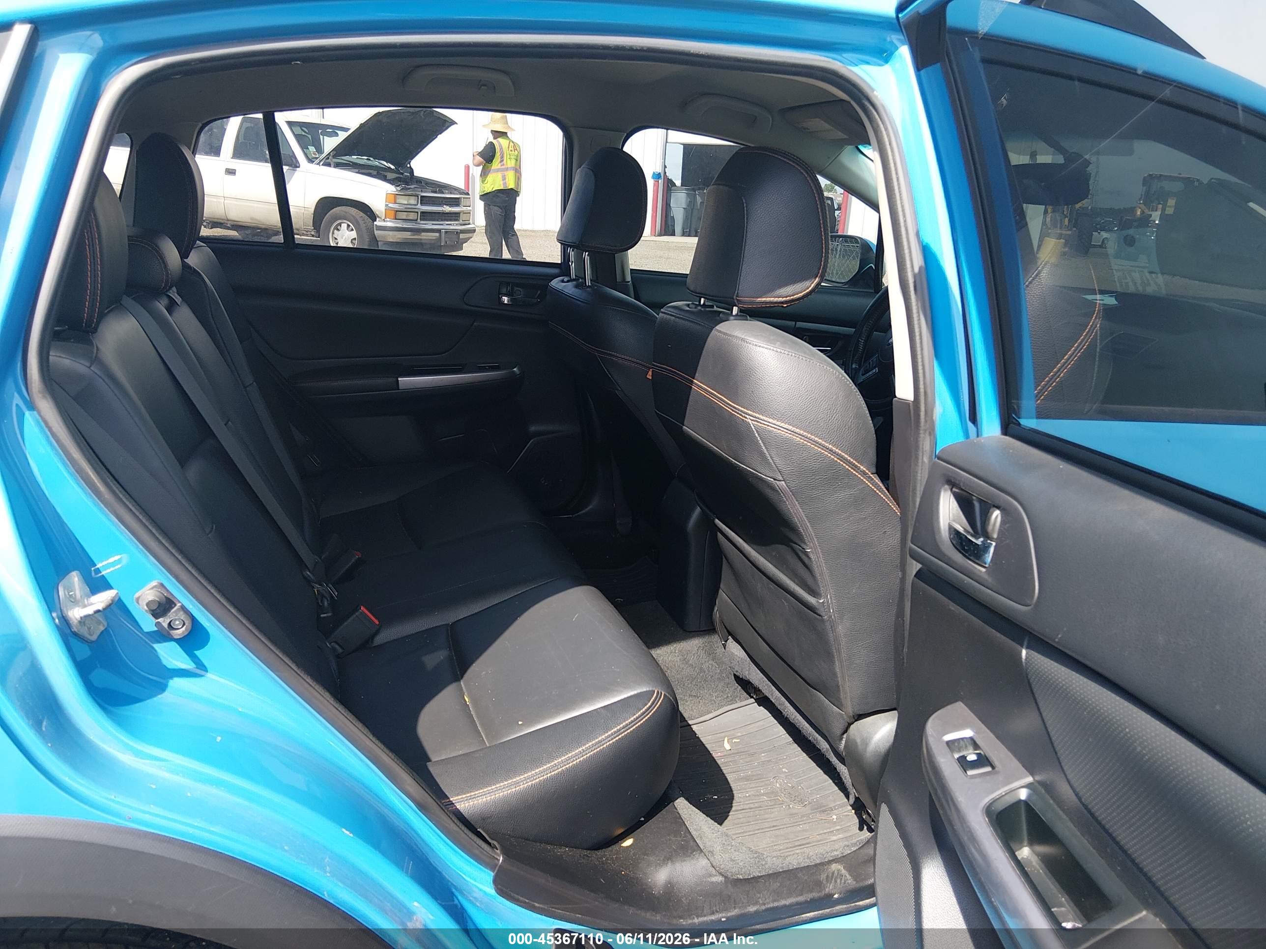 SUBARU CROSSTREK image 8