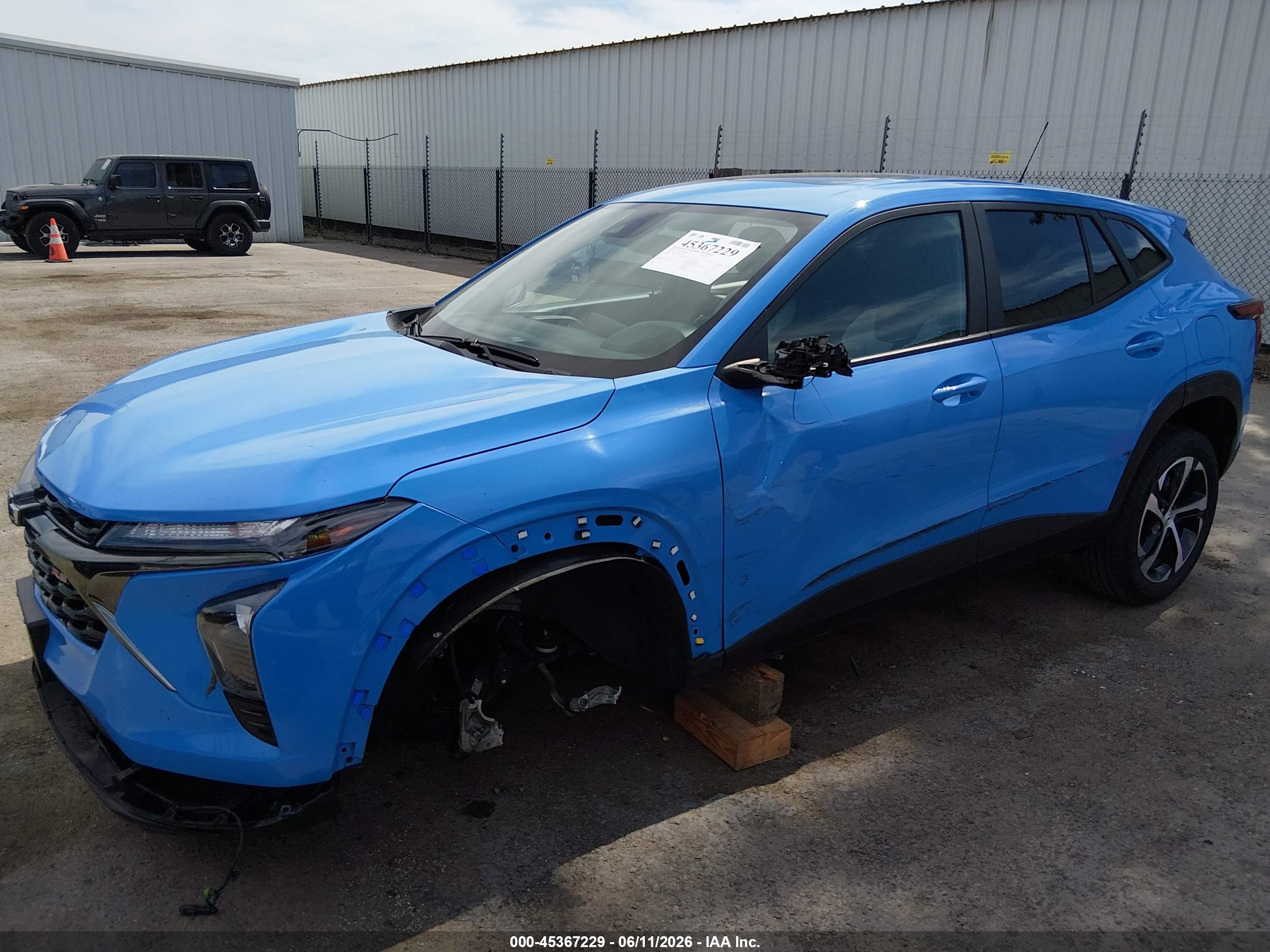 CHEVROLET TRAX image 6