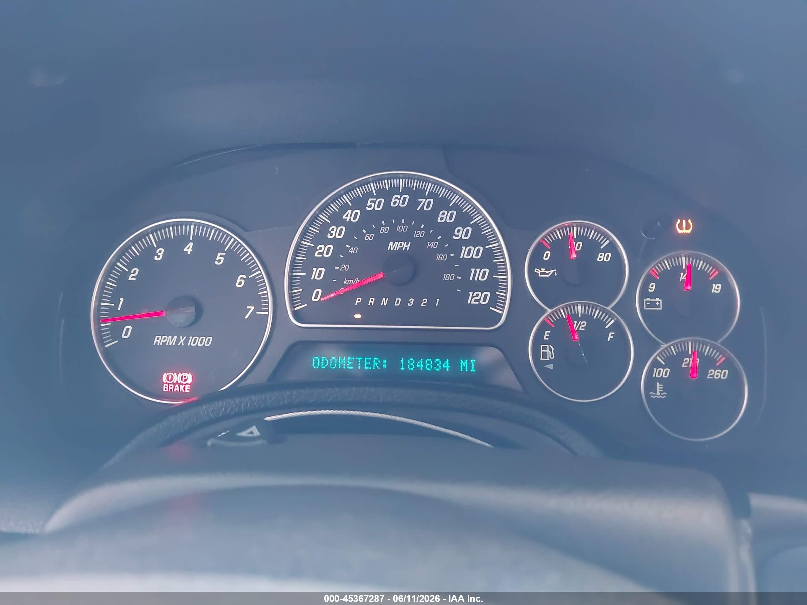 GMC ENVOY image 7