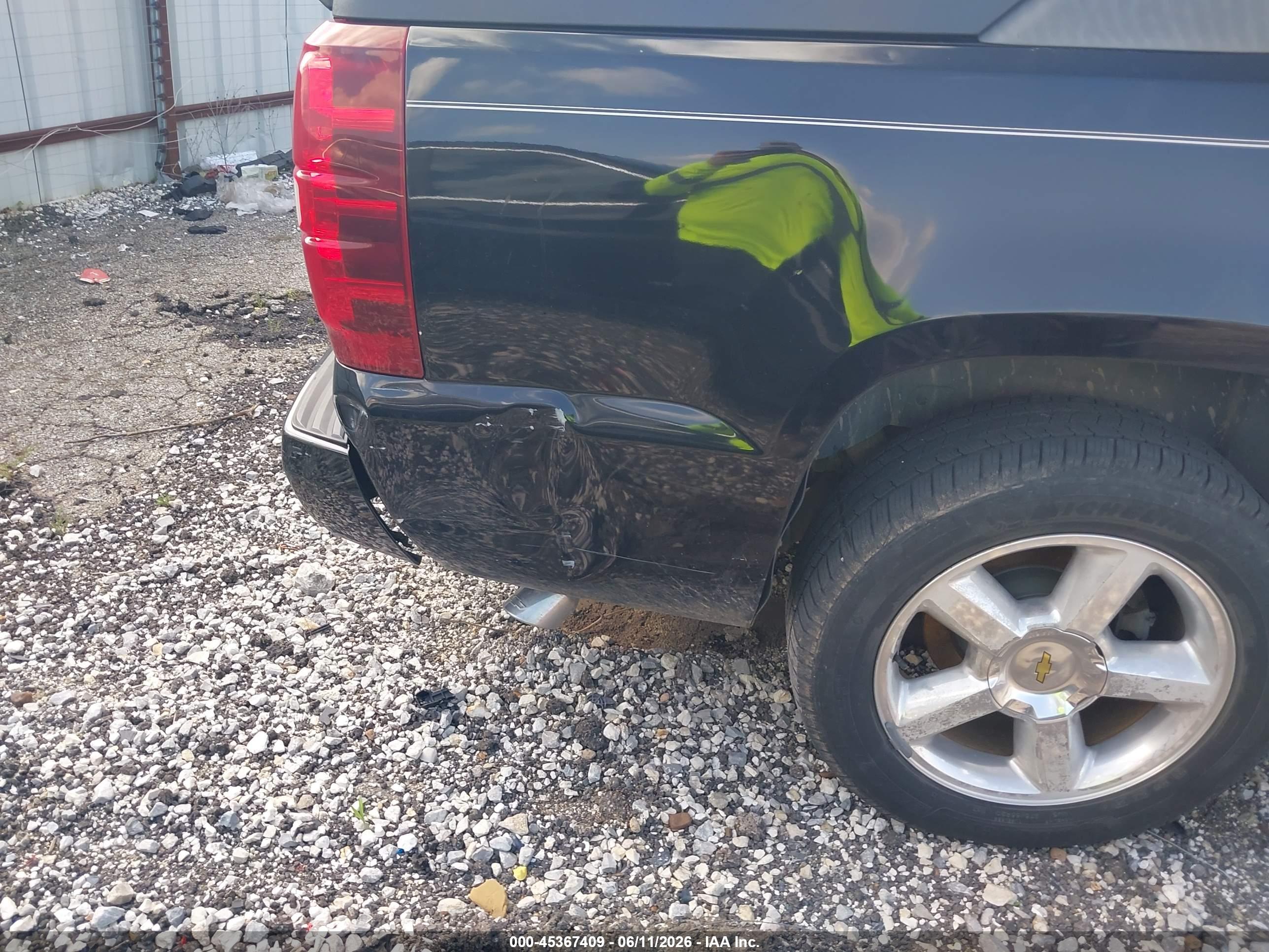CHEVROLET AVALANCHE image 6