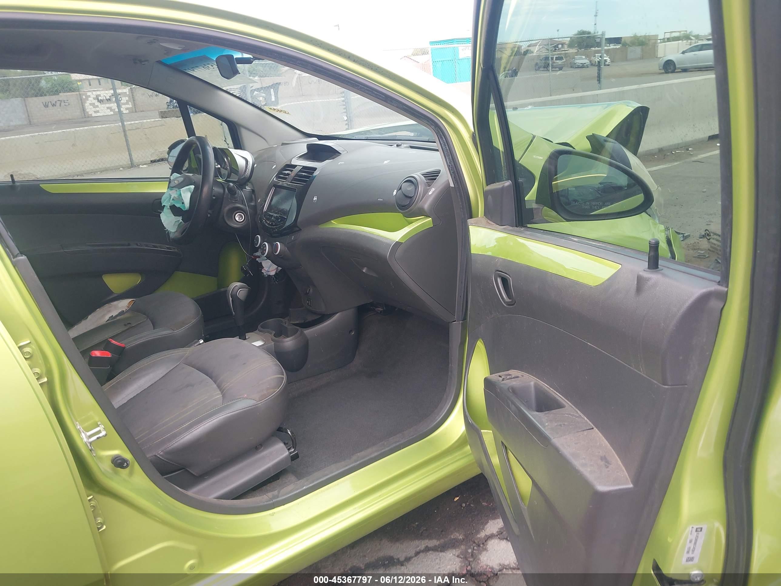 CHEVROLET SPARK image 5