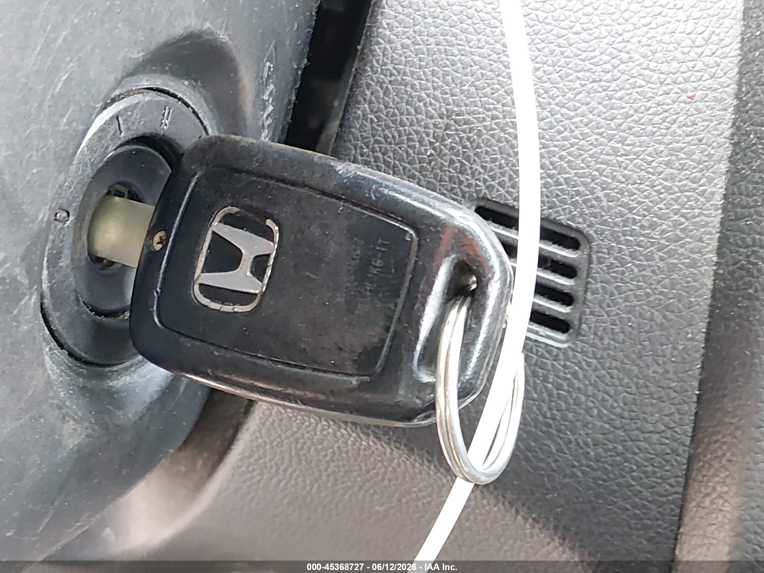 HONDA FIT image 11