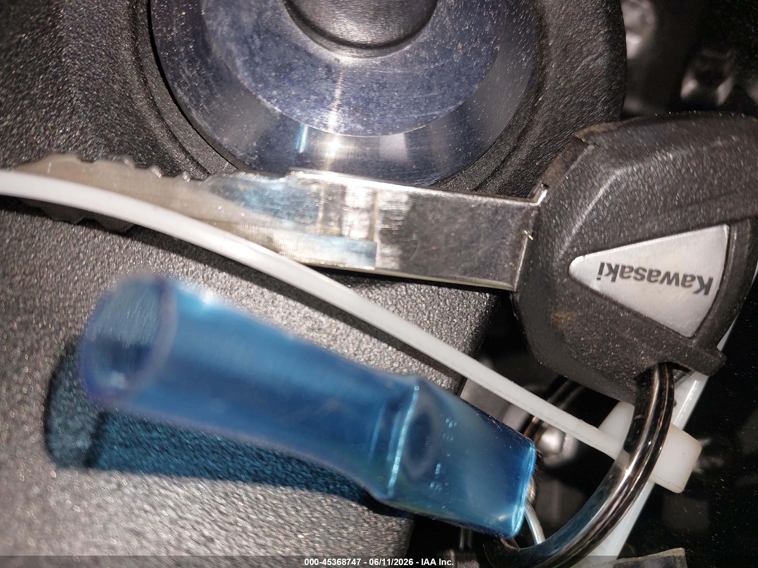 KAWASAKI ZX1002 image 11
