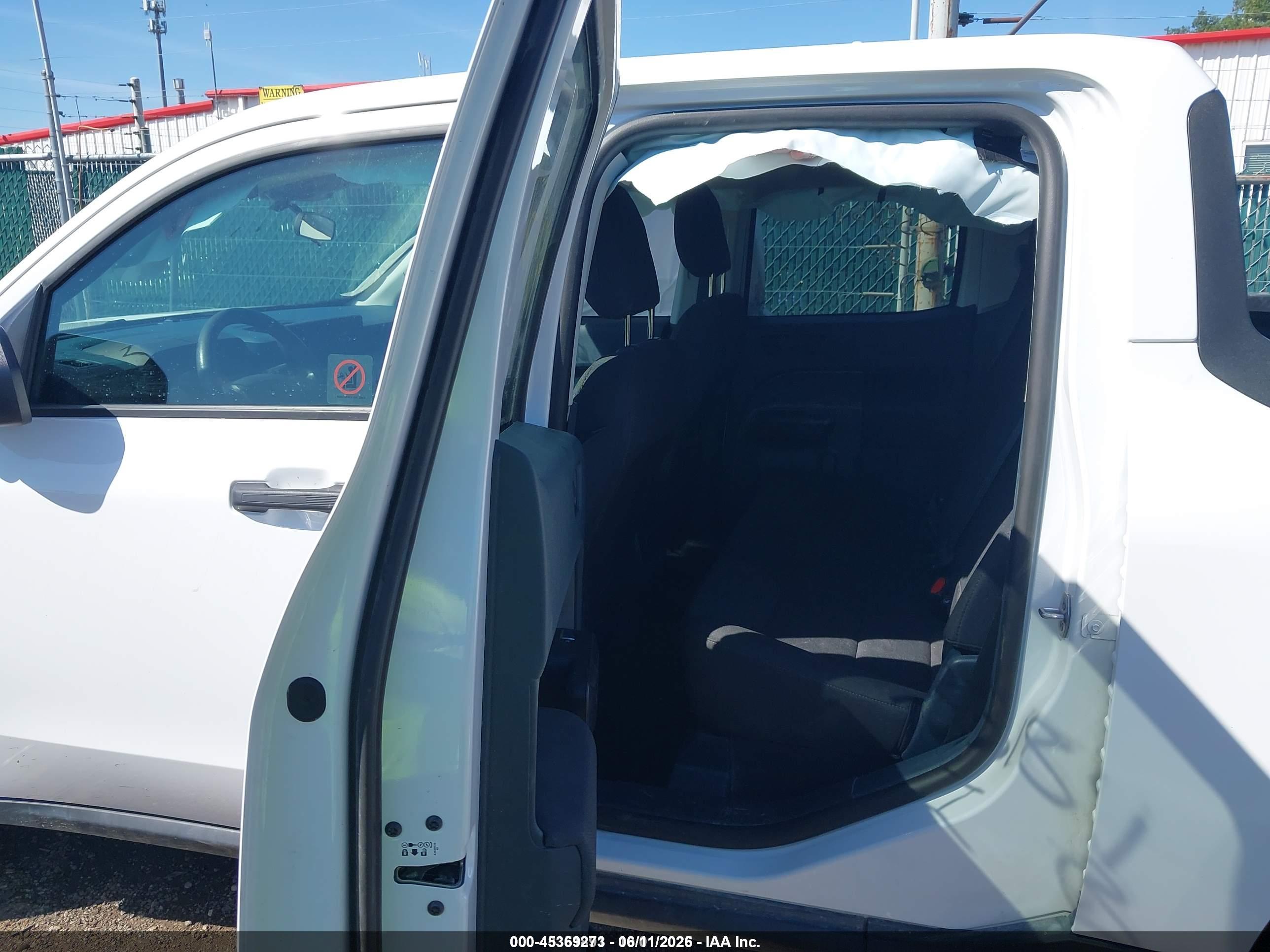 FORD MAVERICK image 8