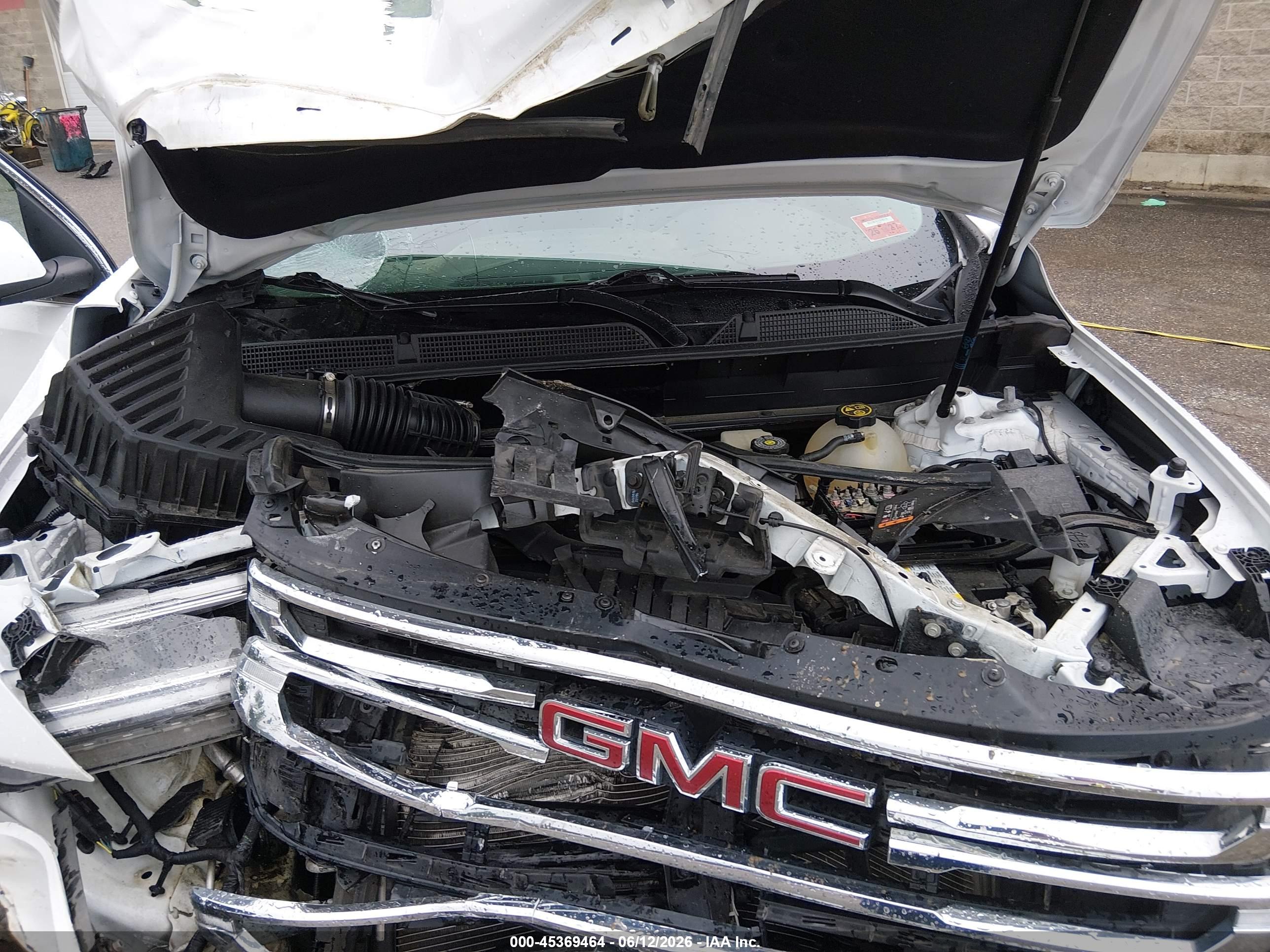 GMC ACADIA image 10