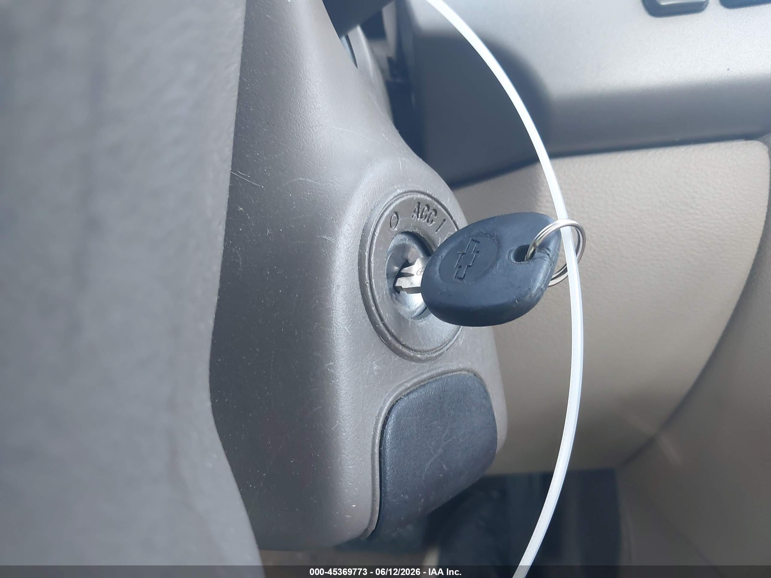 CHEVROLET COBALT image 11