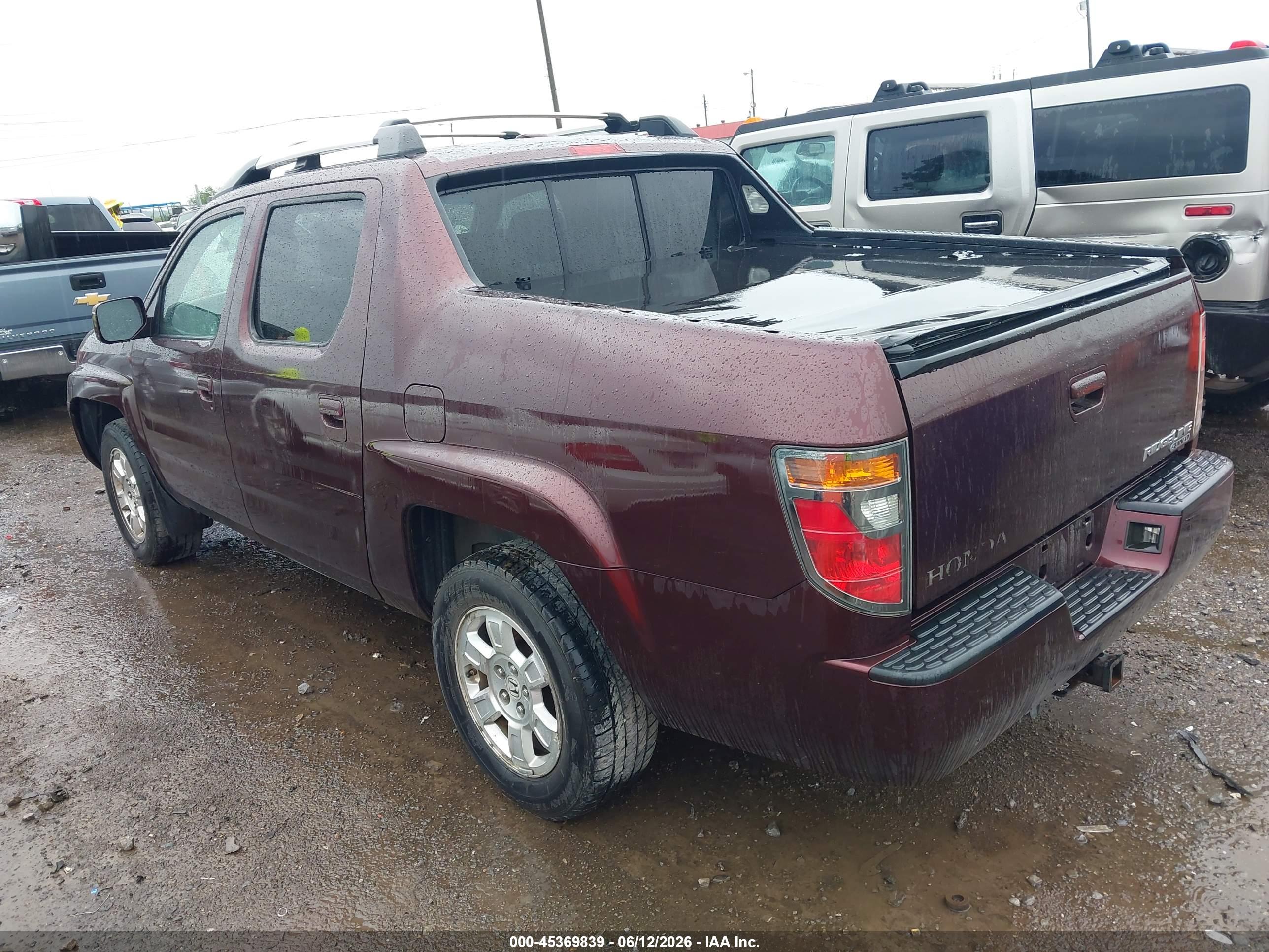 HONDA RIDGELINE image 3